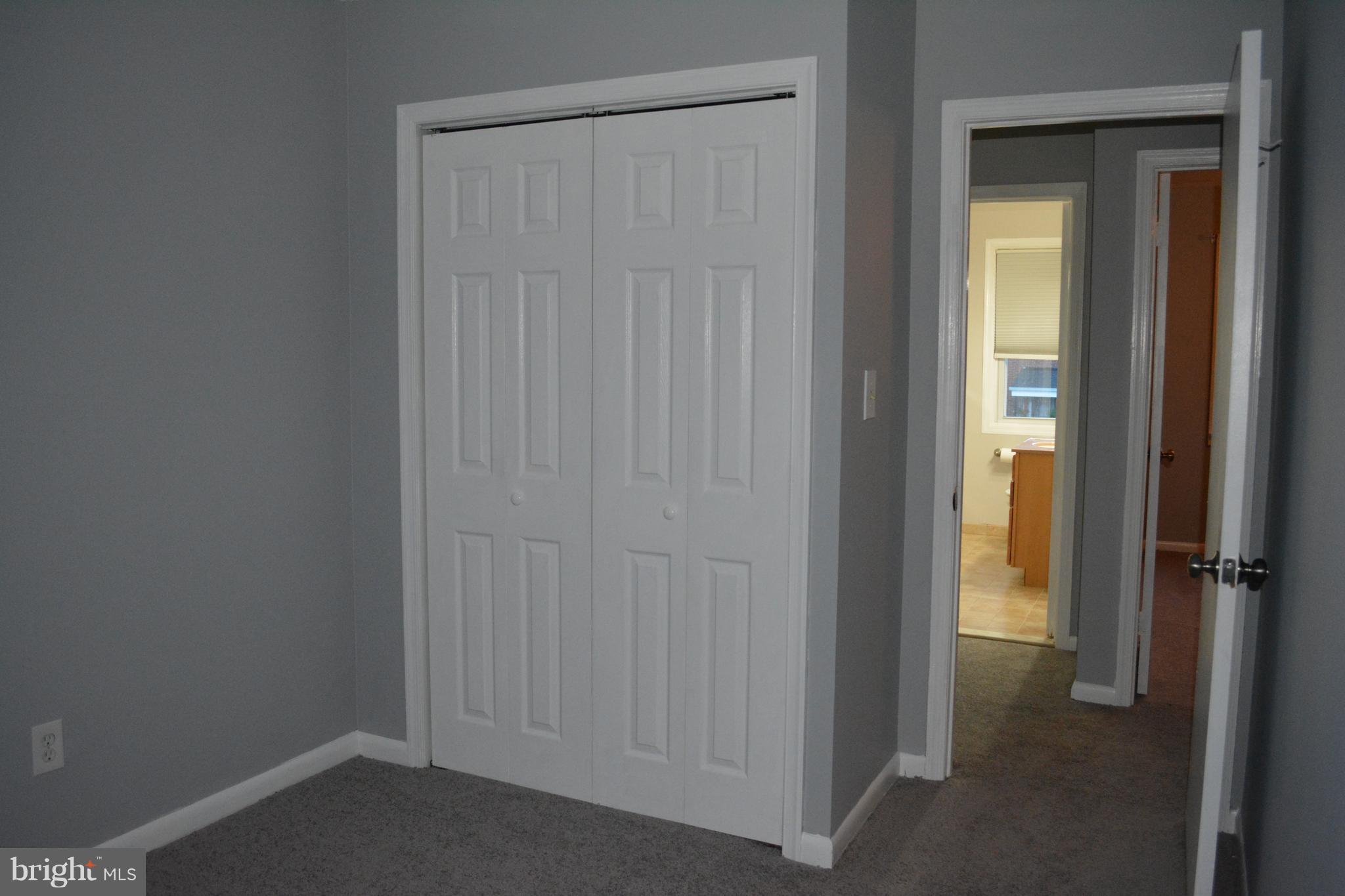 EASTCREST - Residential