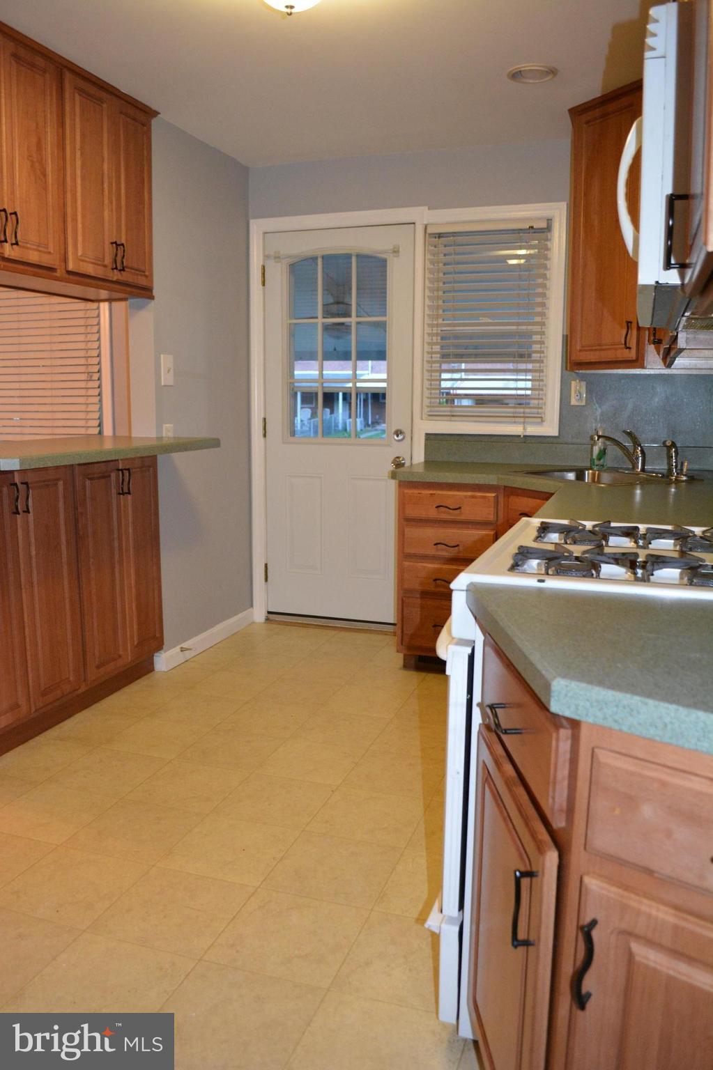 EASTCREST - Residential