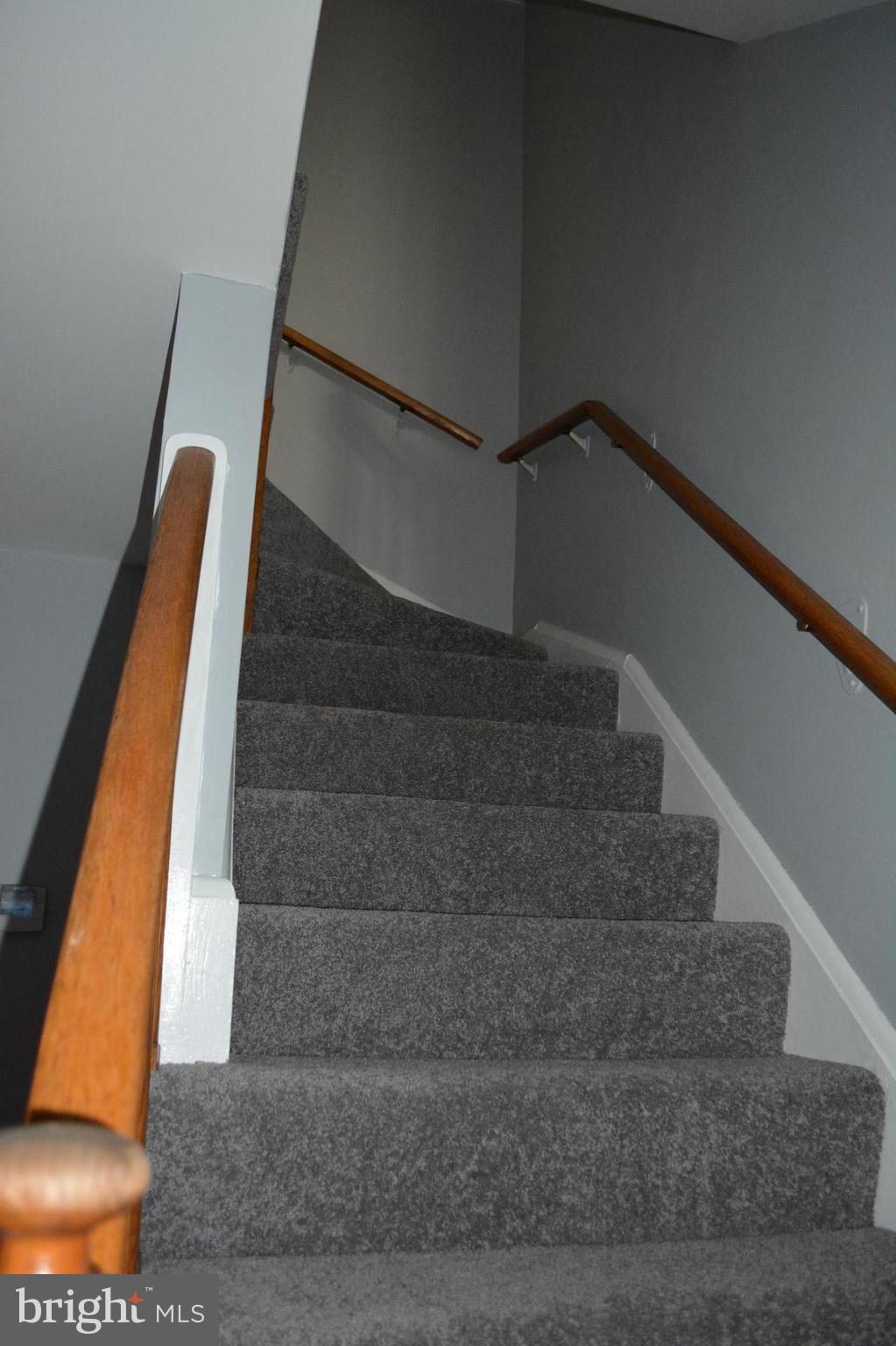 EASTCREST - Residential