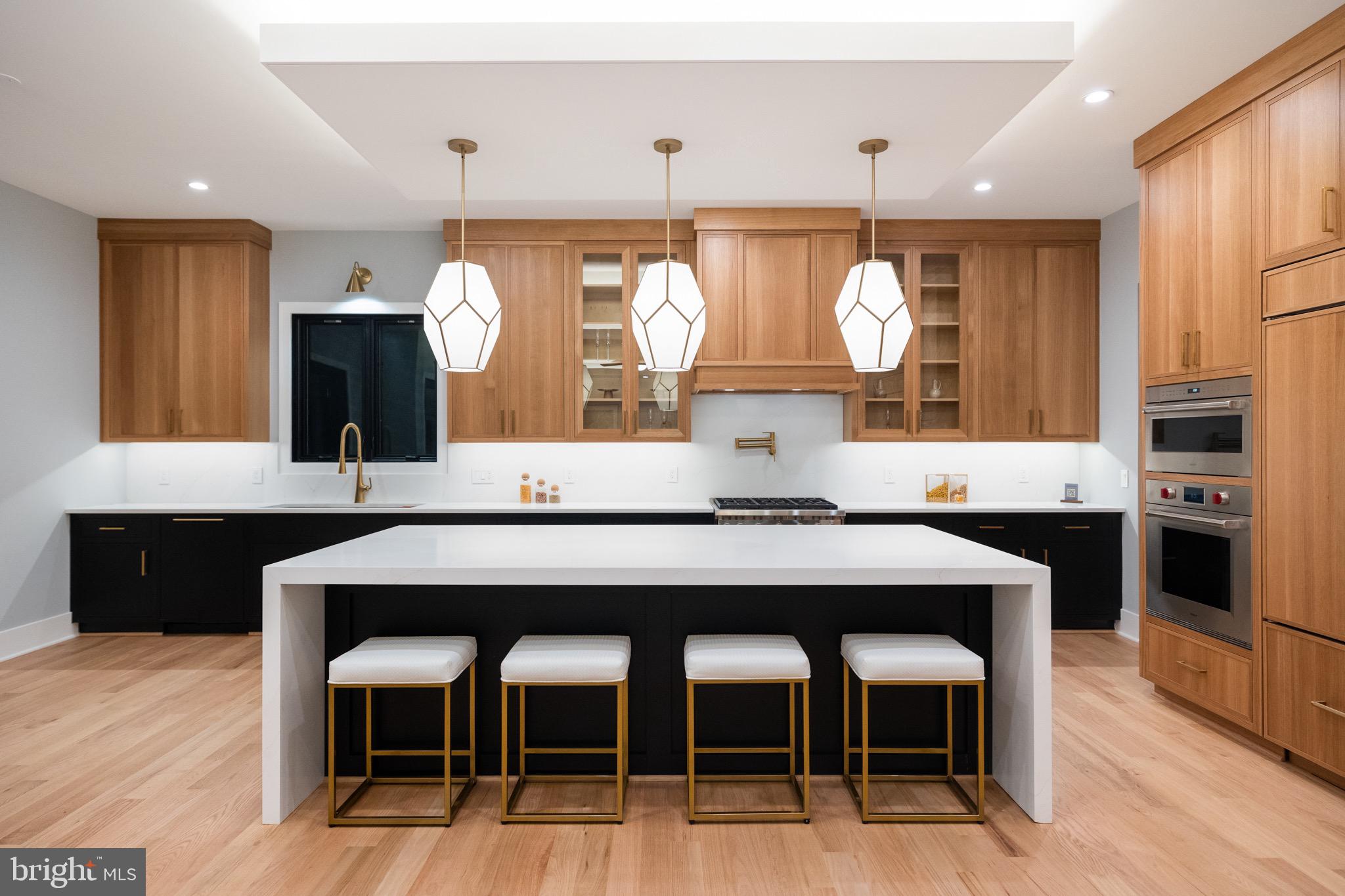 WEST LANGLEY - Residential