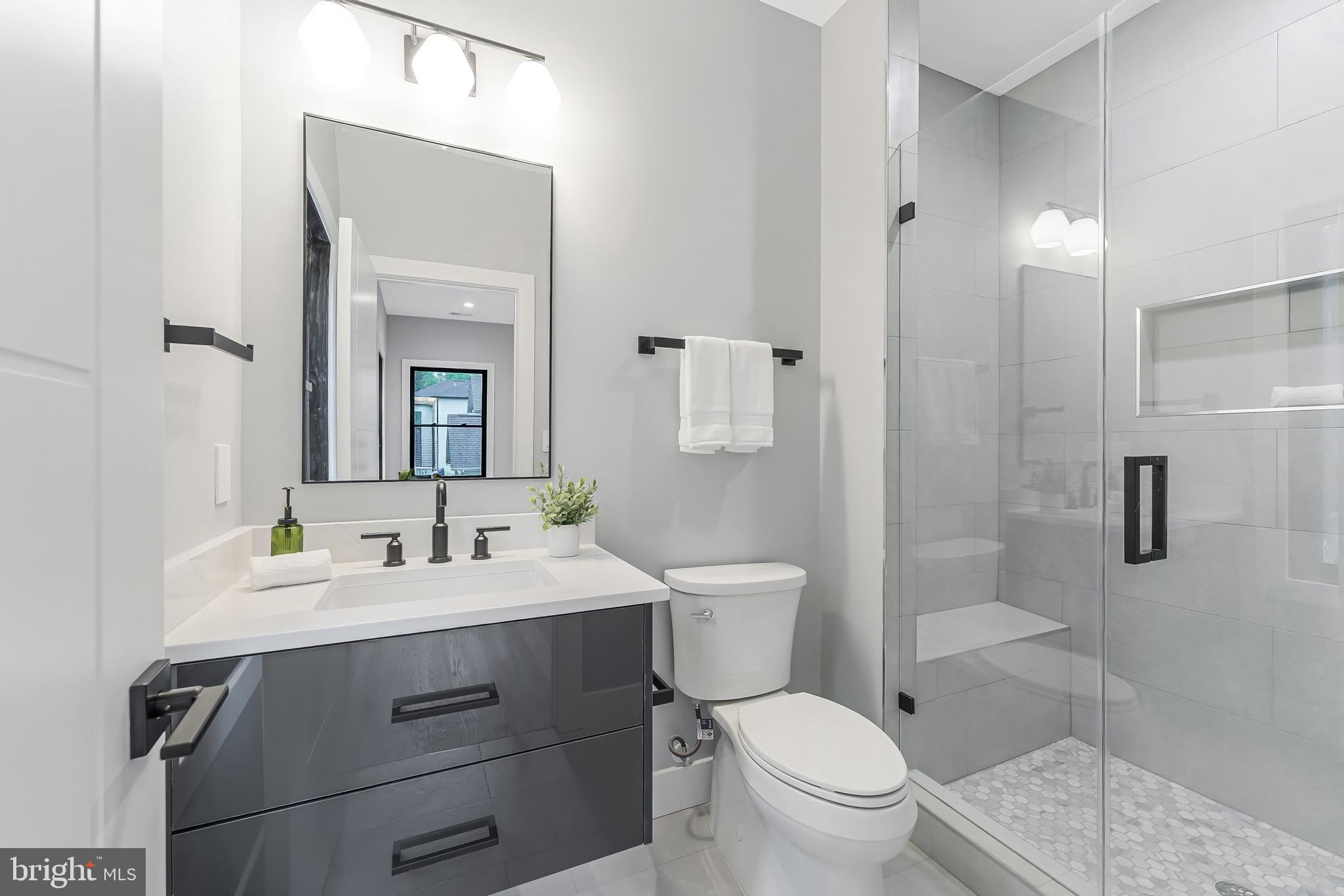 WEST LANGLEY - Residential