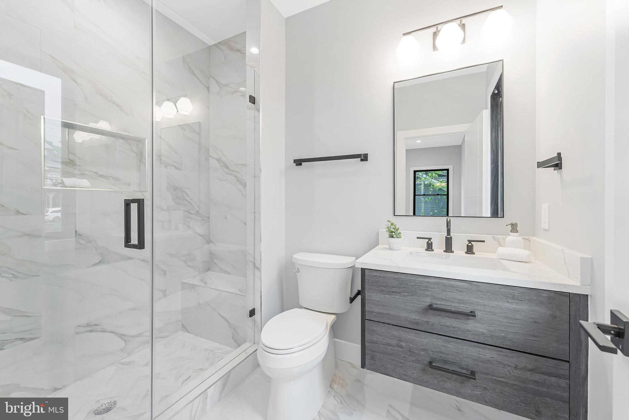 WEST LANGLEY - Residential