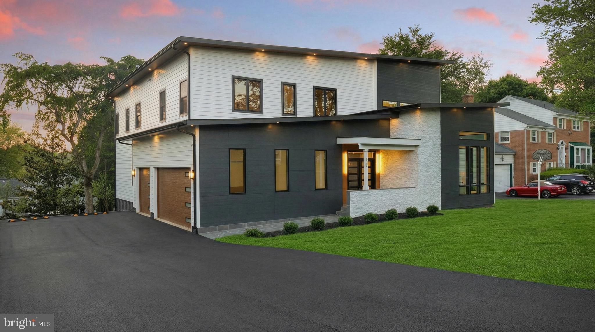 WEST LANGLEY - Residential