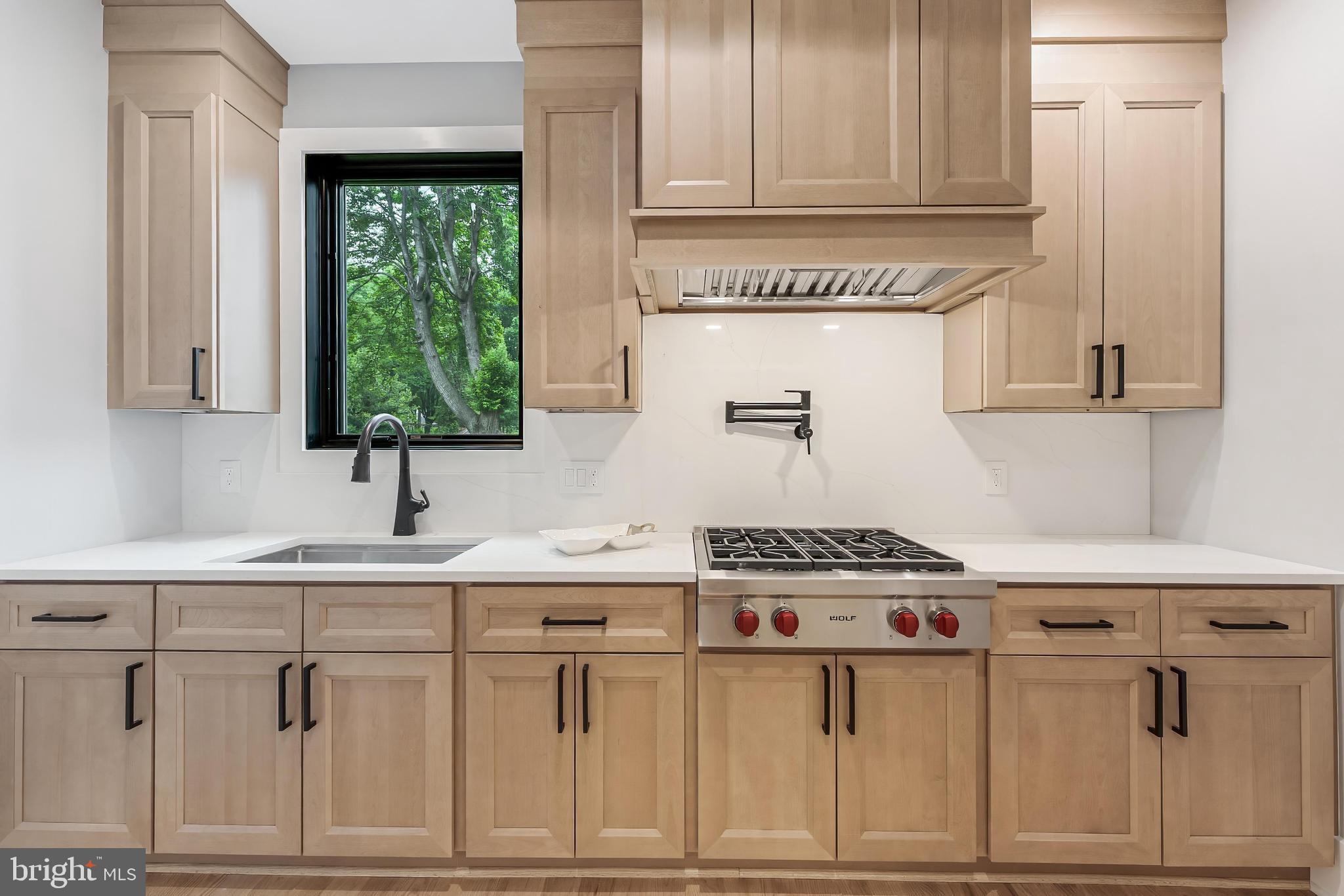 WEST LANGLEY - Residential