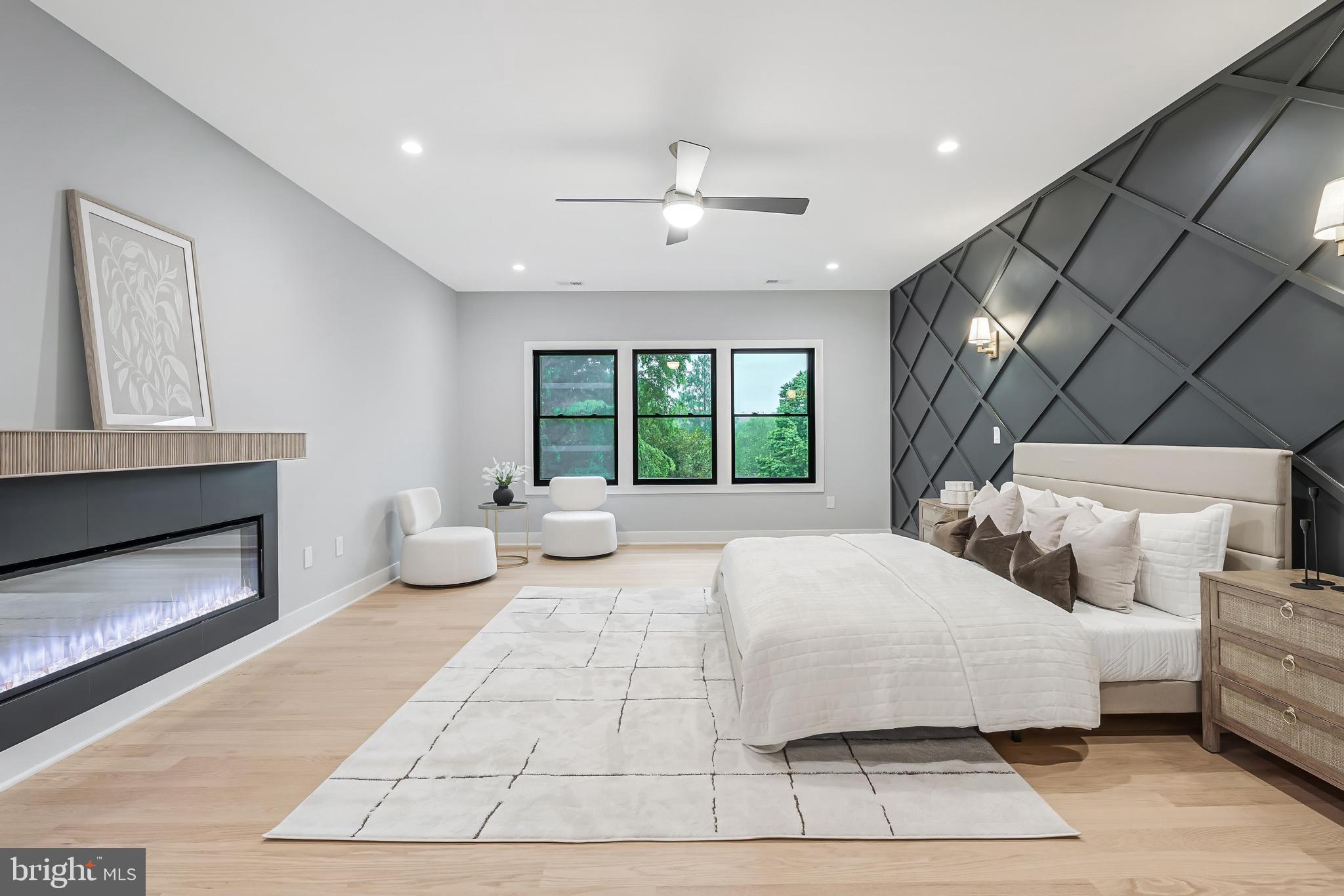 WEST LANGLEY - Residential