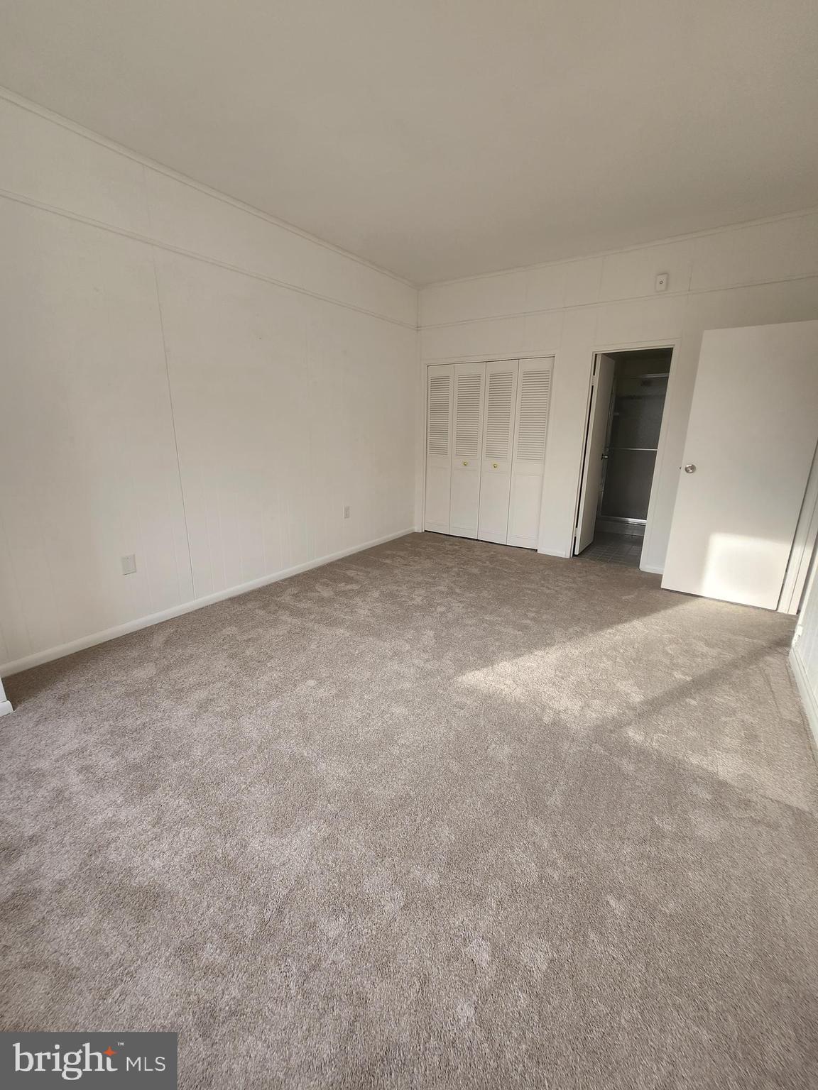 GROSVENOR PARK - Residential Lease