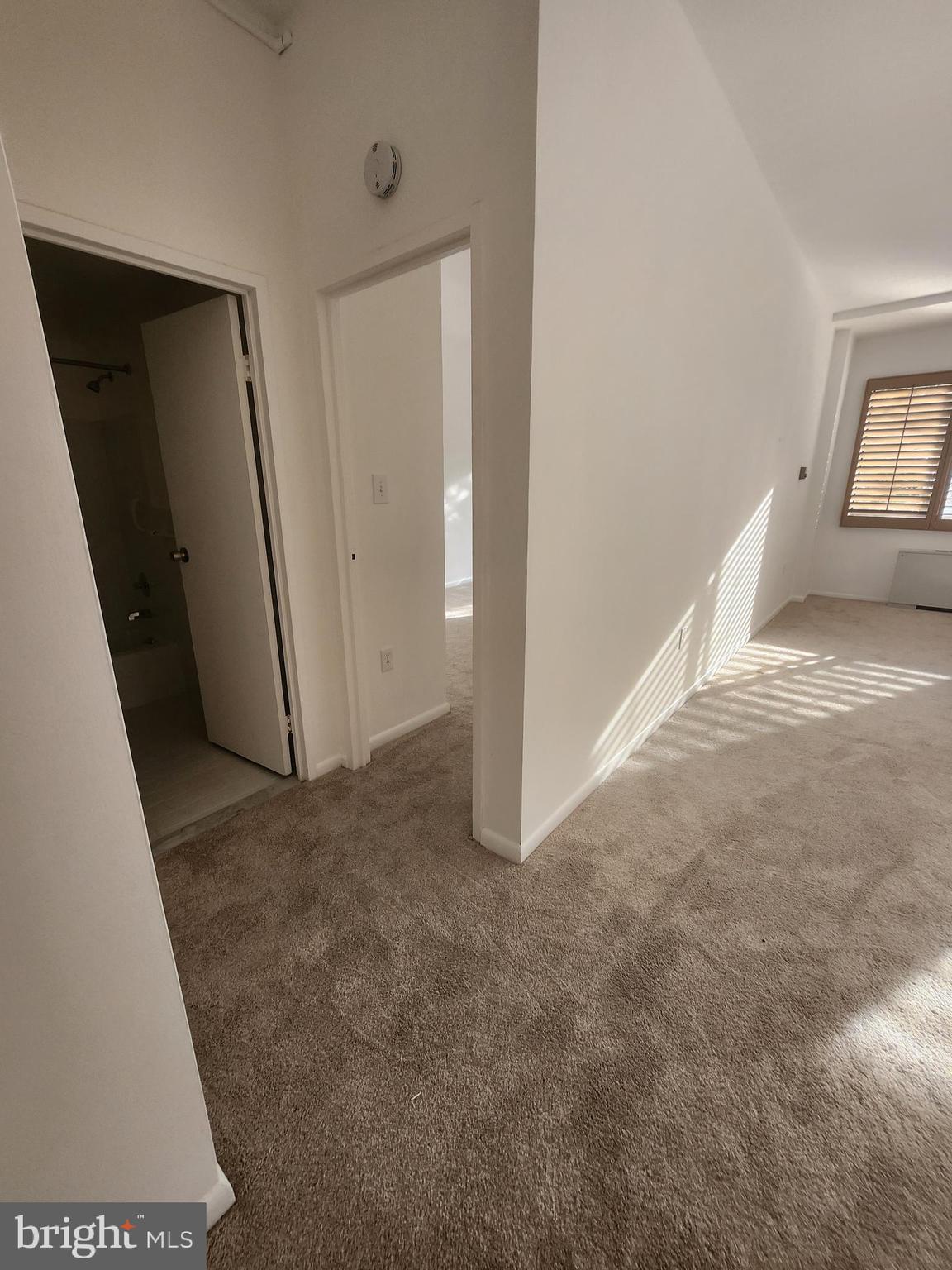 GROSVENOR PARK - Residential Lease