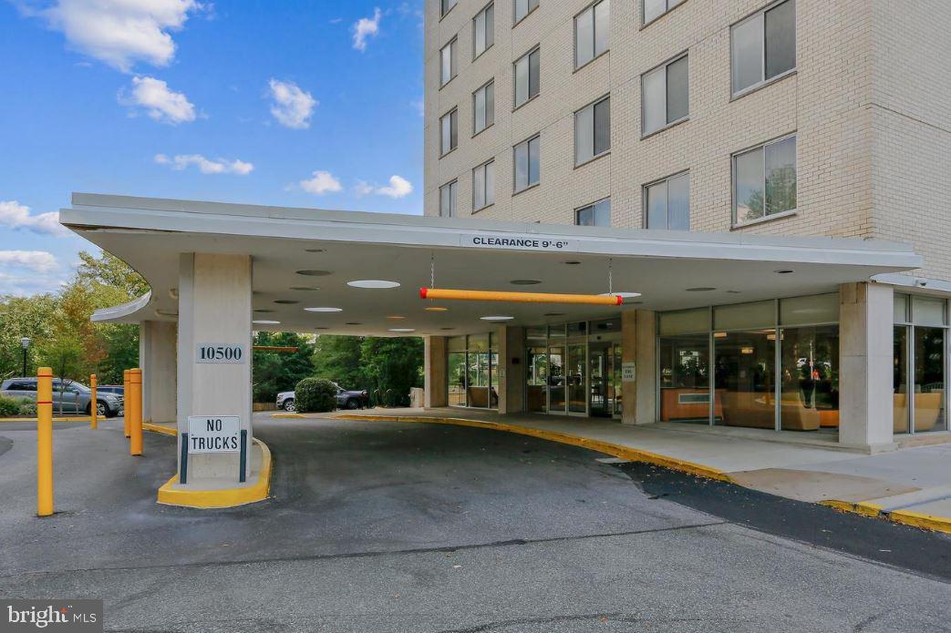 GROSVENOR PARK - Residential Lease