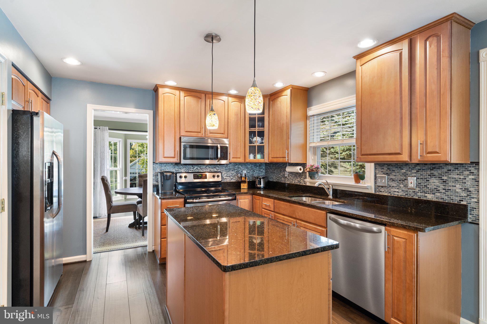 WELLINGTON/CLOVERHILL - Residential