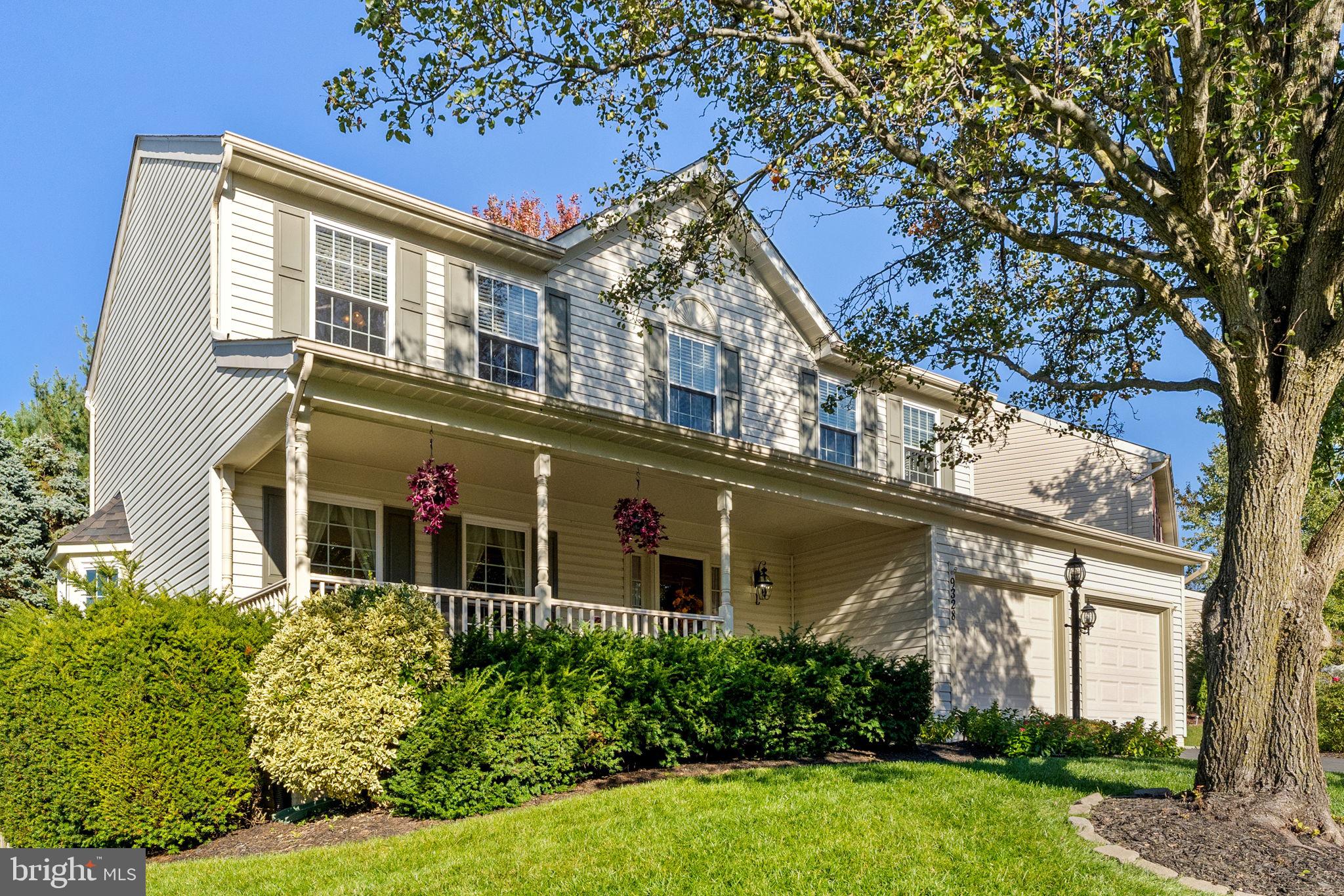 WELLINGTON/CLOVERHILL - Residential