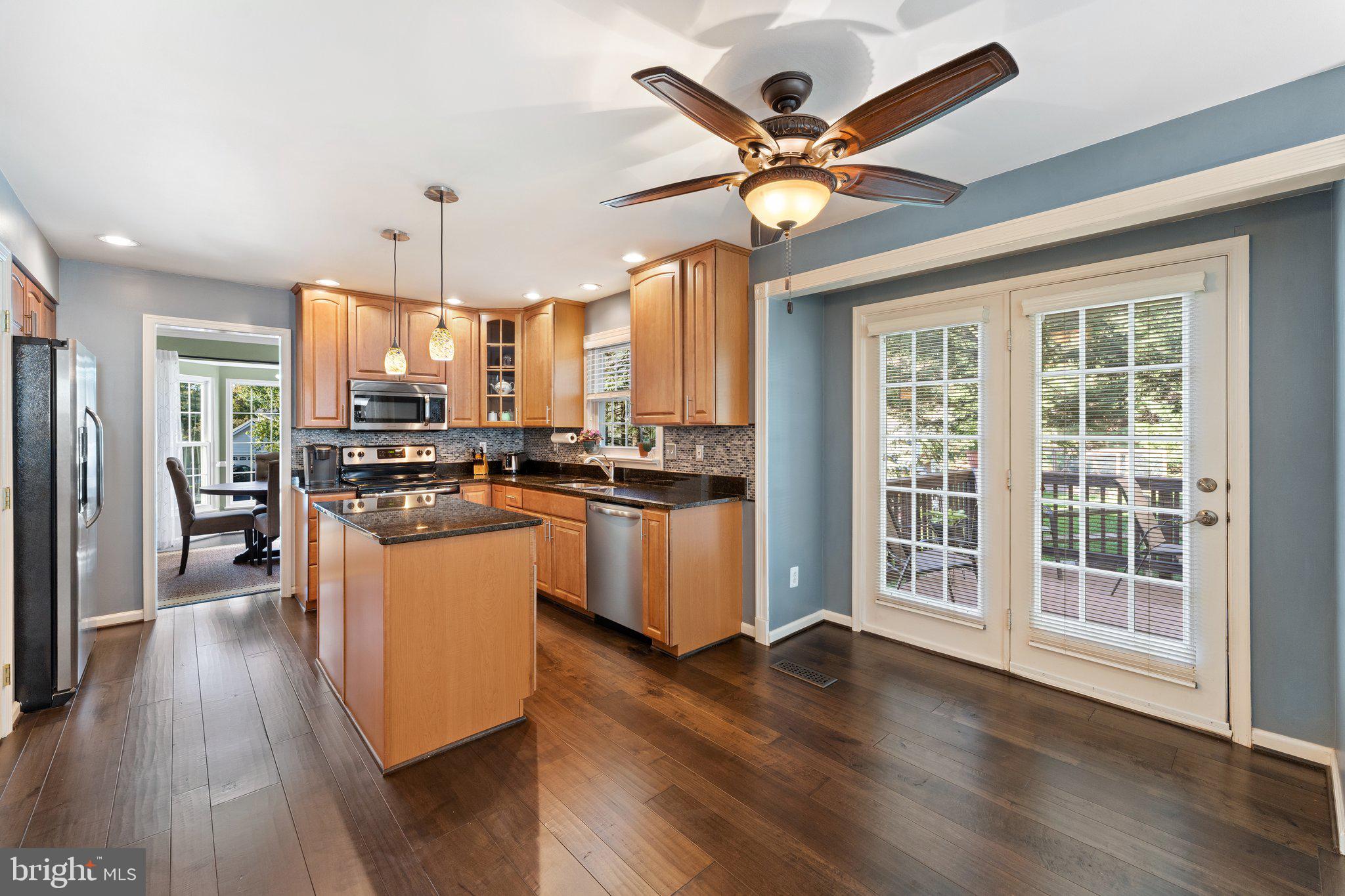 WELLINGTON/CLOVERHILL - Residential