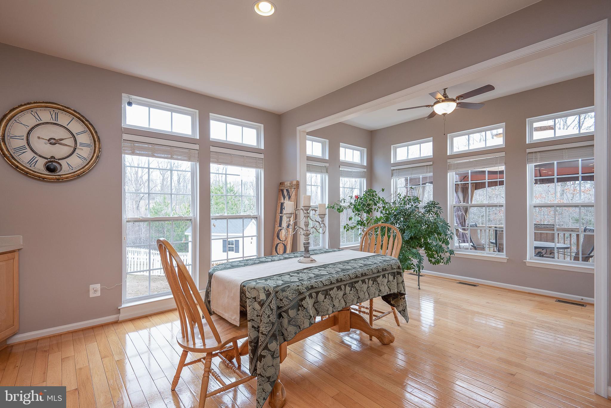 LEE'S PARKE - Residential