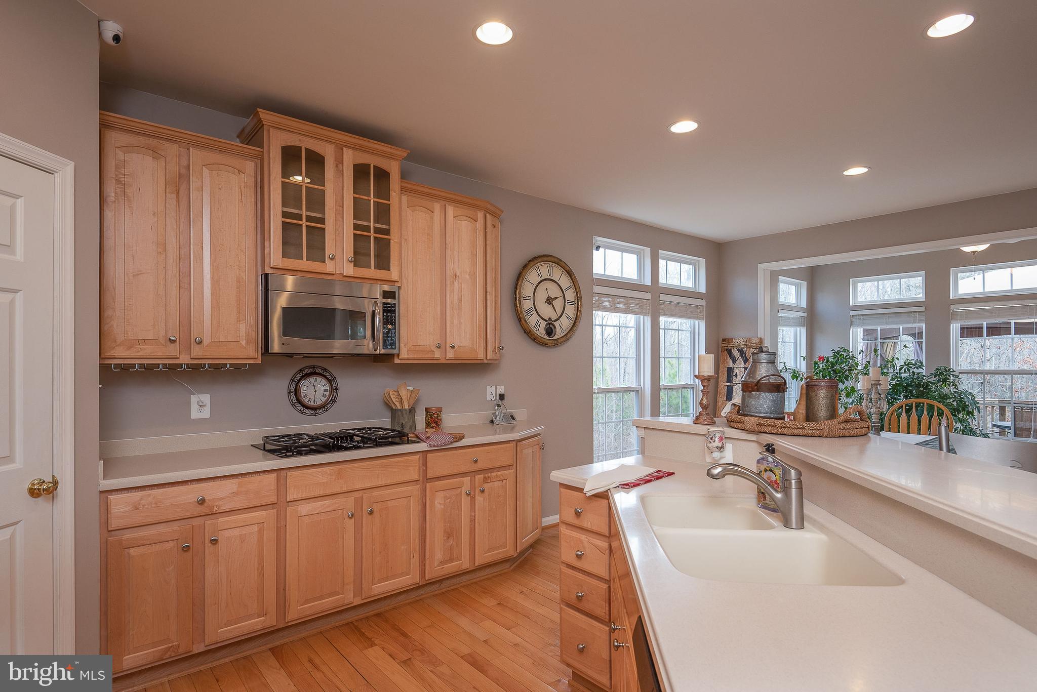 LEE'S PARKE - Residential