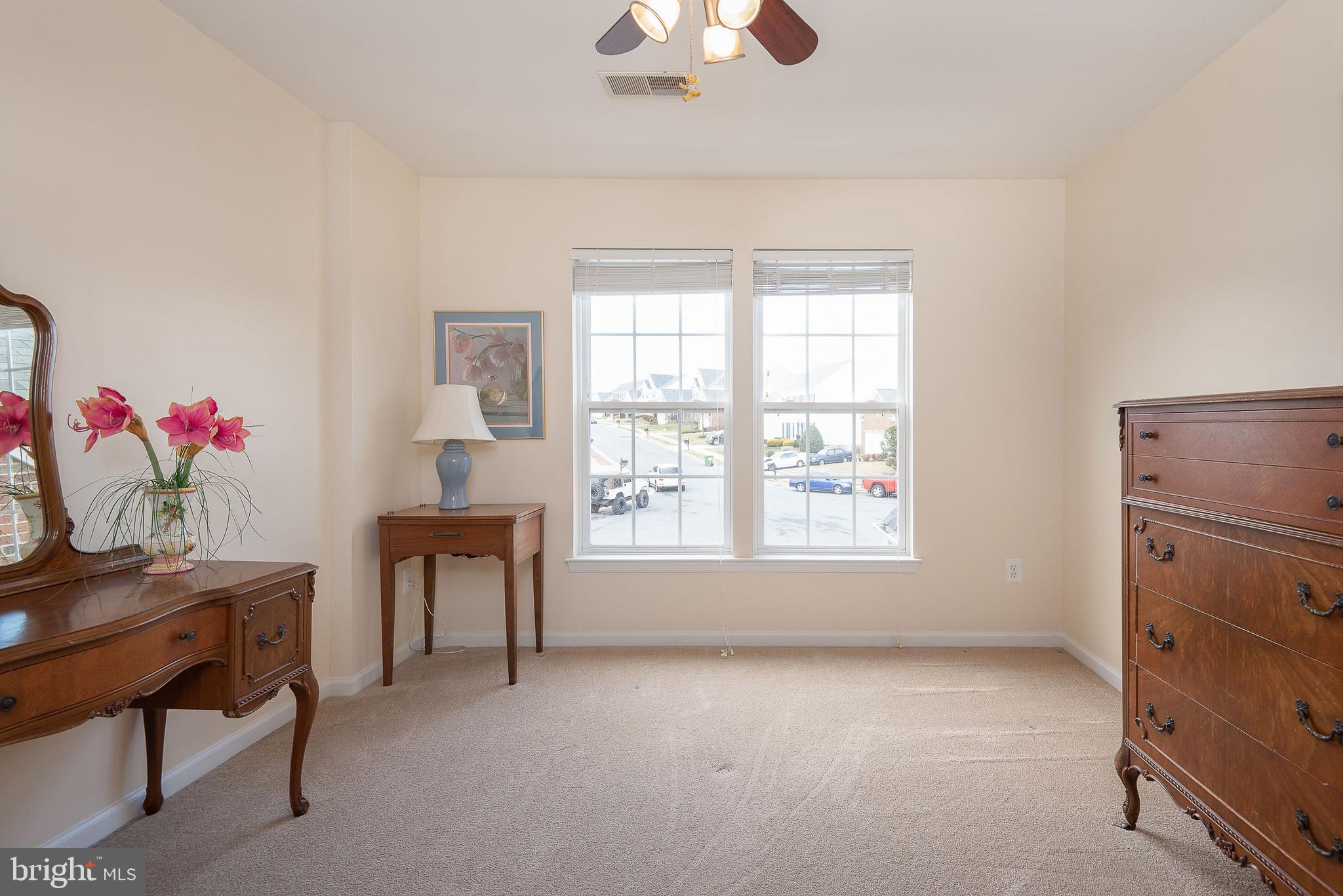 LEE'S PARKE - Residential