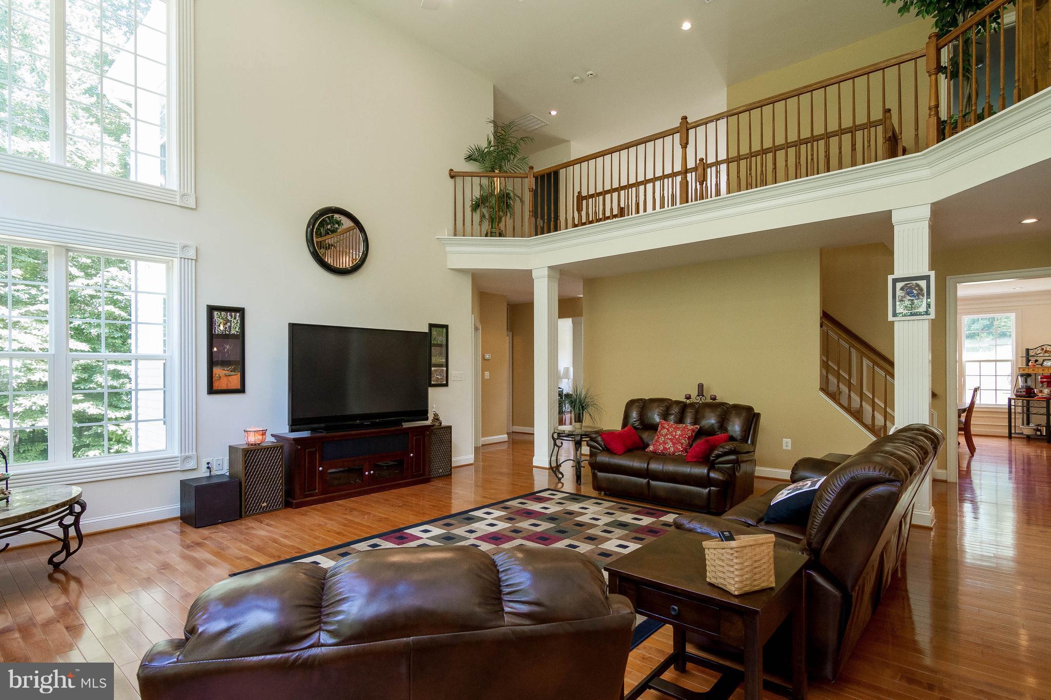 THE RIDINGS - Residential