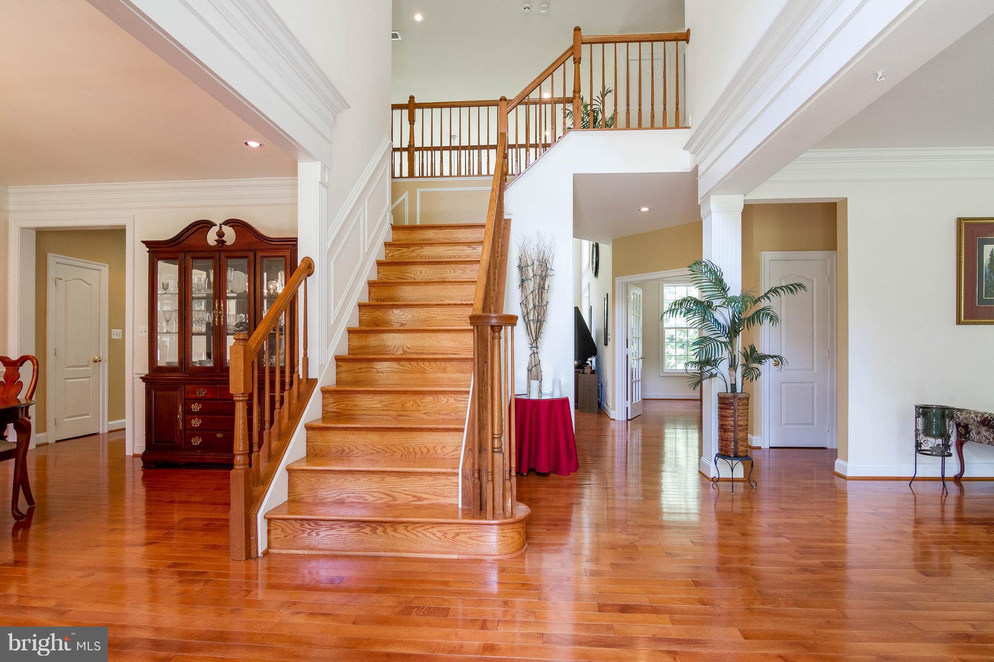 THE RIDINGS - Residential