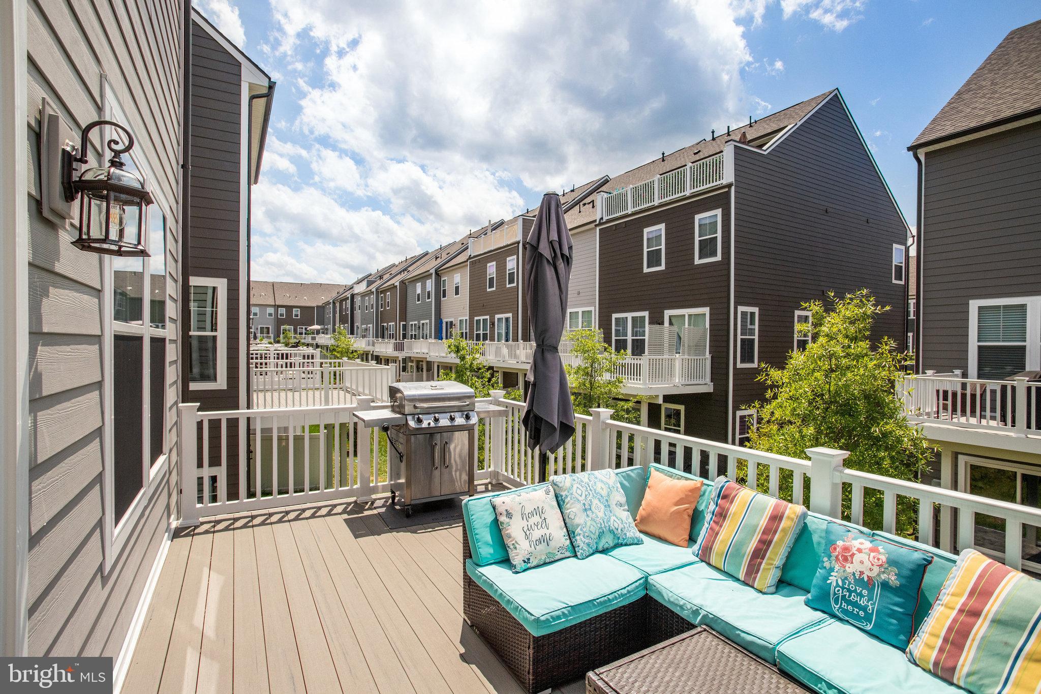 POTOMAC SHORES - Residential