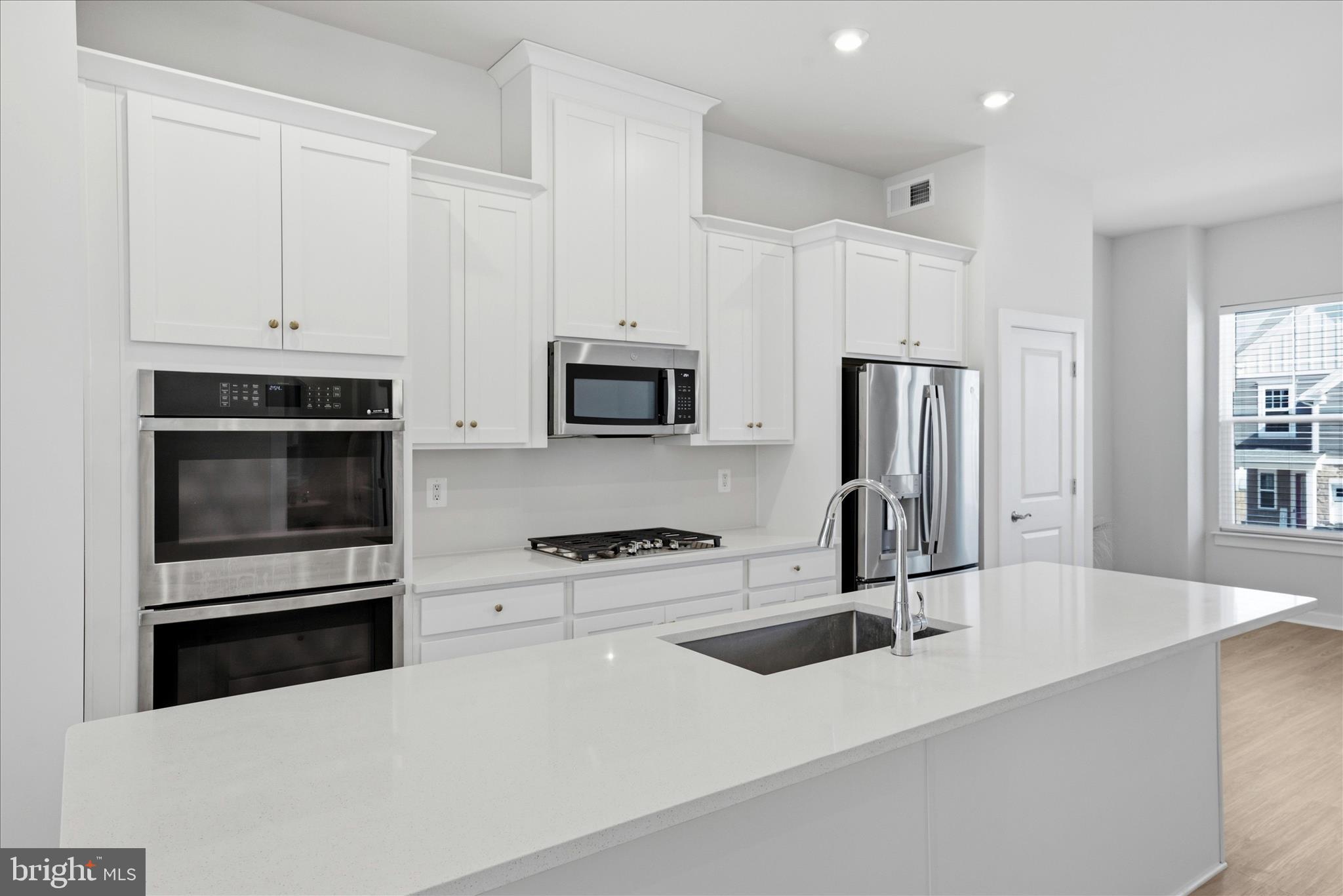 18351 MOSS GARDEN ROAD