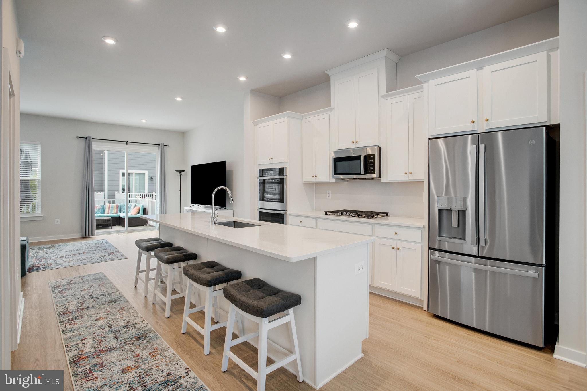 POTOMAC SHORES - Residential