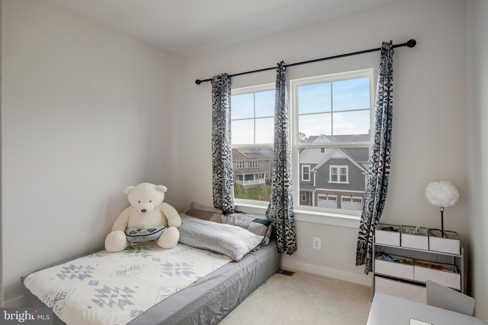 POTOMAC SHORES - Residential