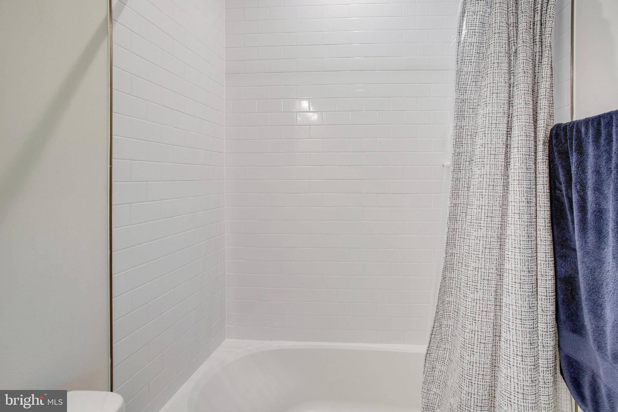 POTOMAC SHORES - Residential