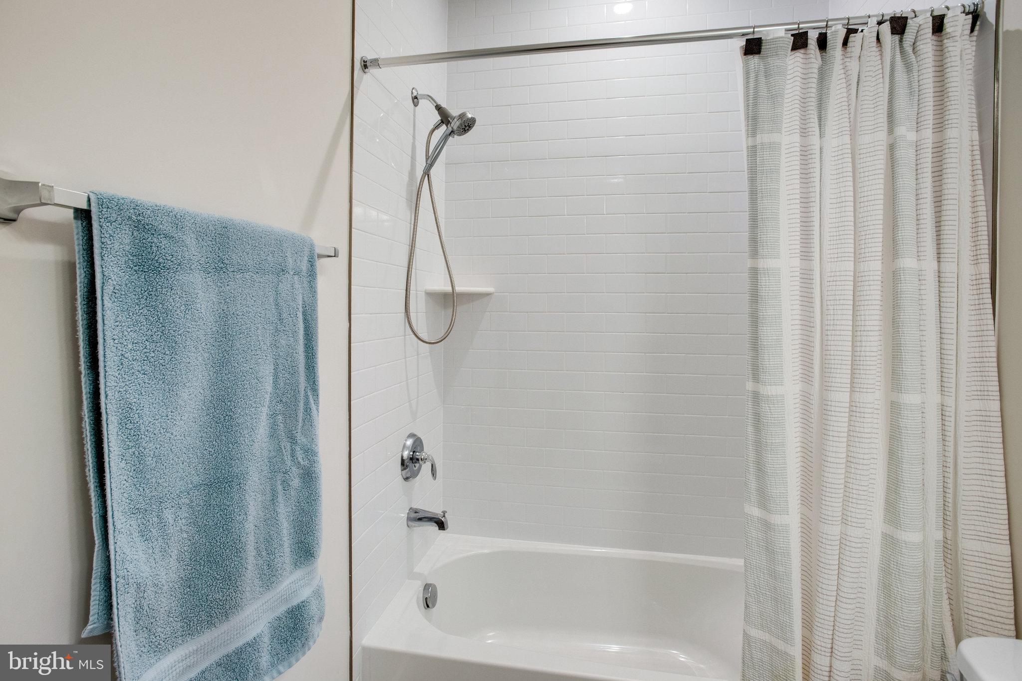 POTOMAC SHORES - Residential