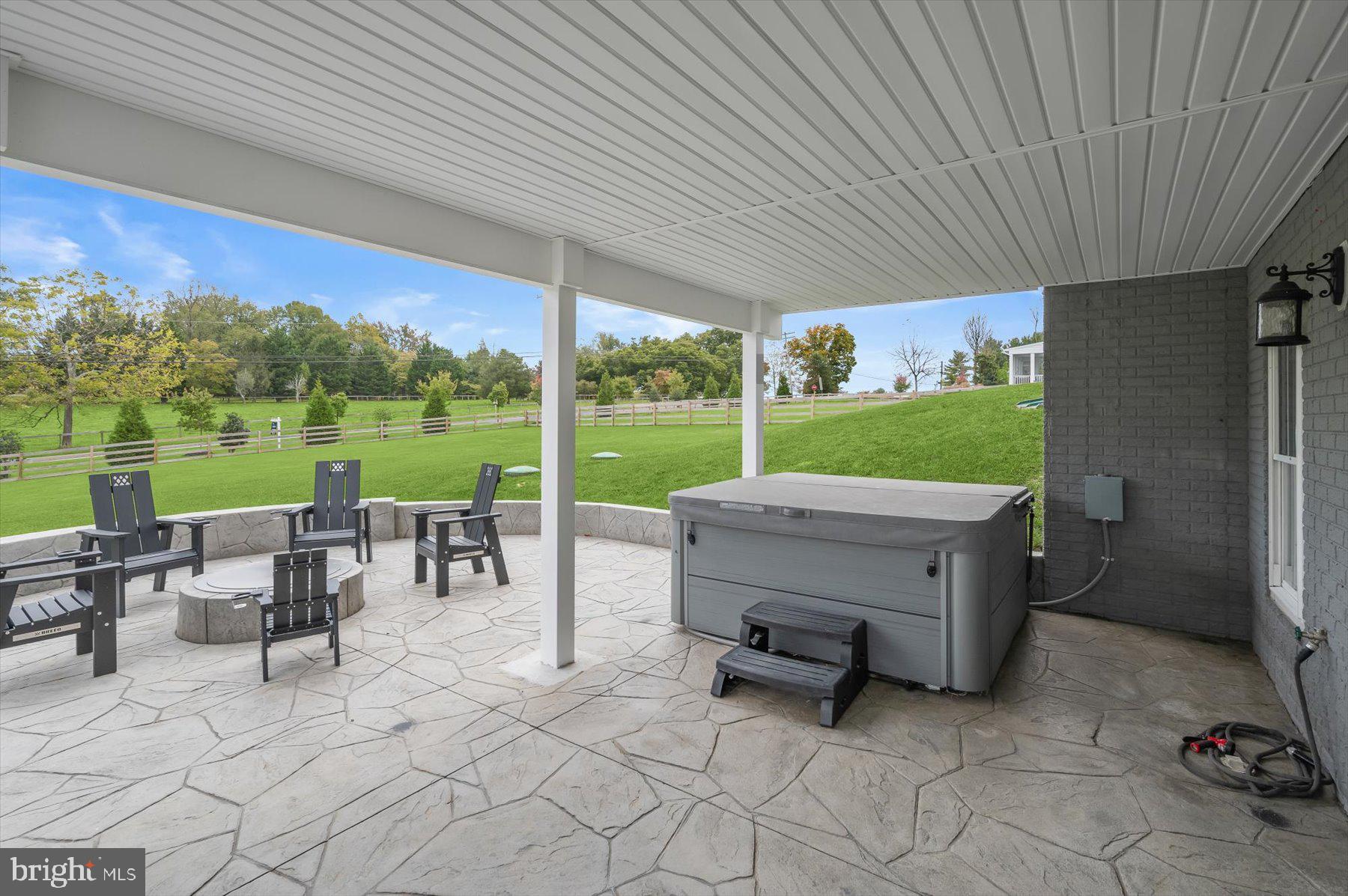 ROVER MILL ESTATES - Residential