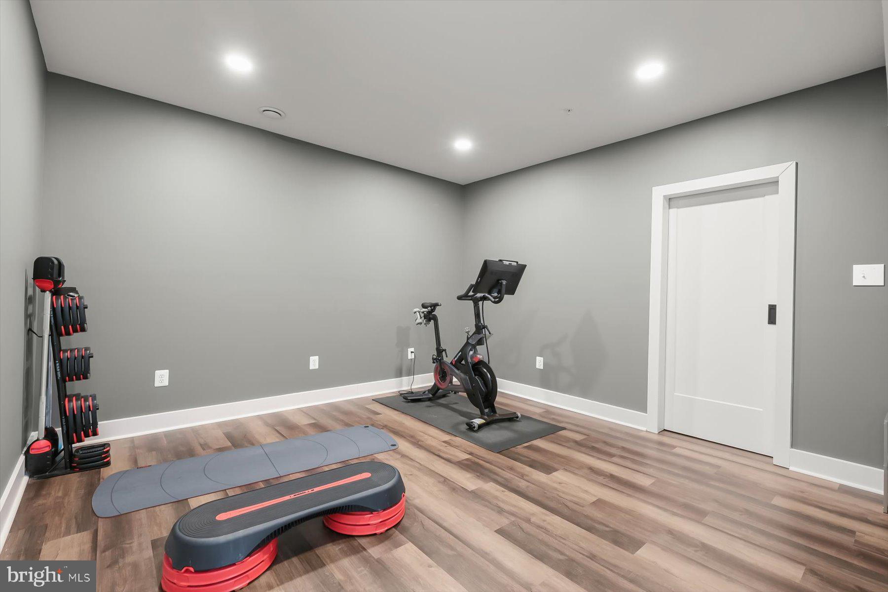 ROVER MILL ESTATES - Residential