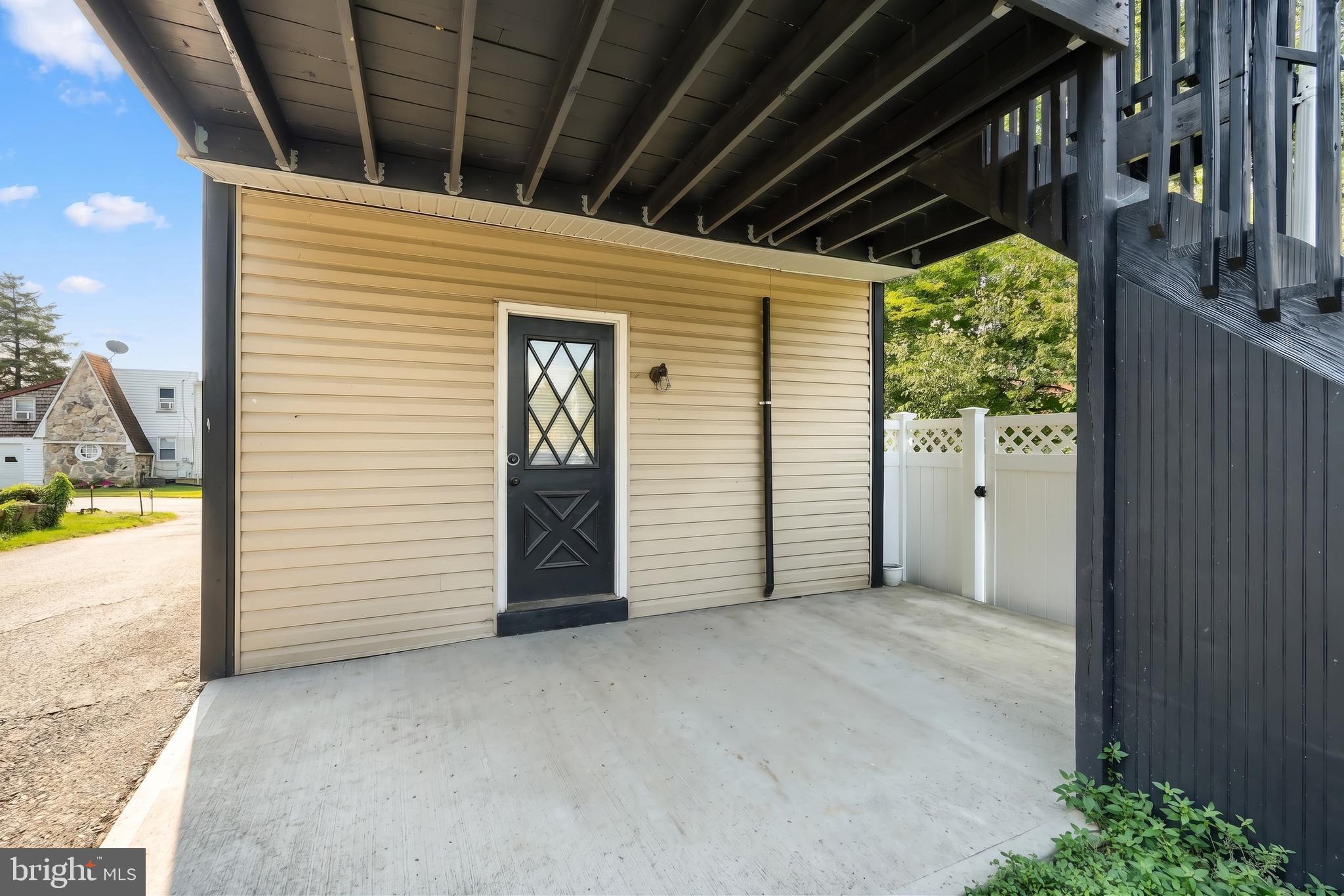315 S HIGHLAND AVENUE