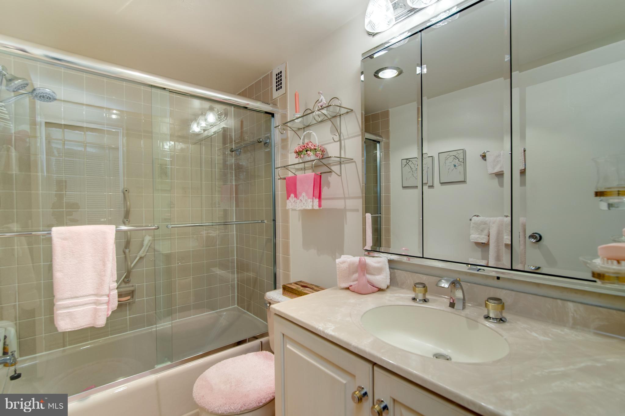 PROSPECT HOUSE - Residential