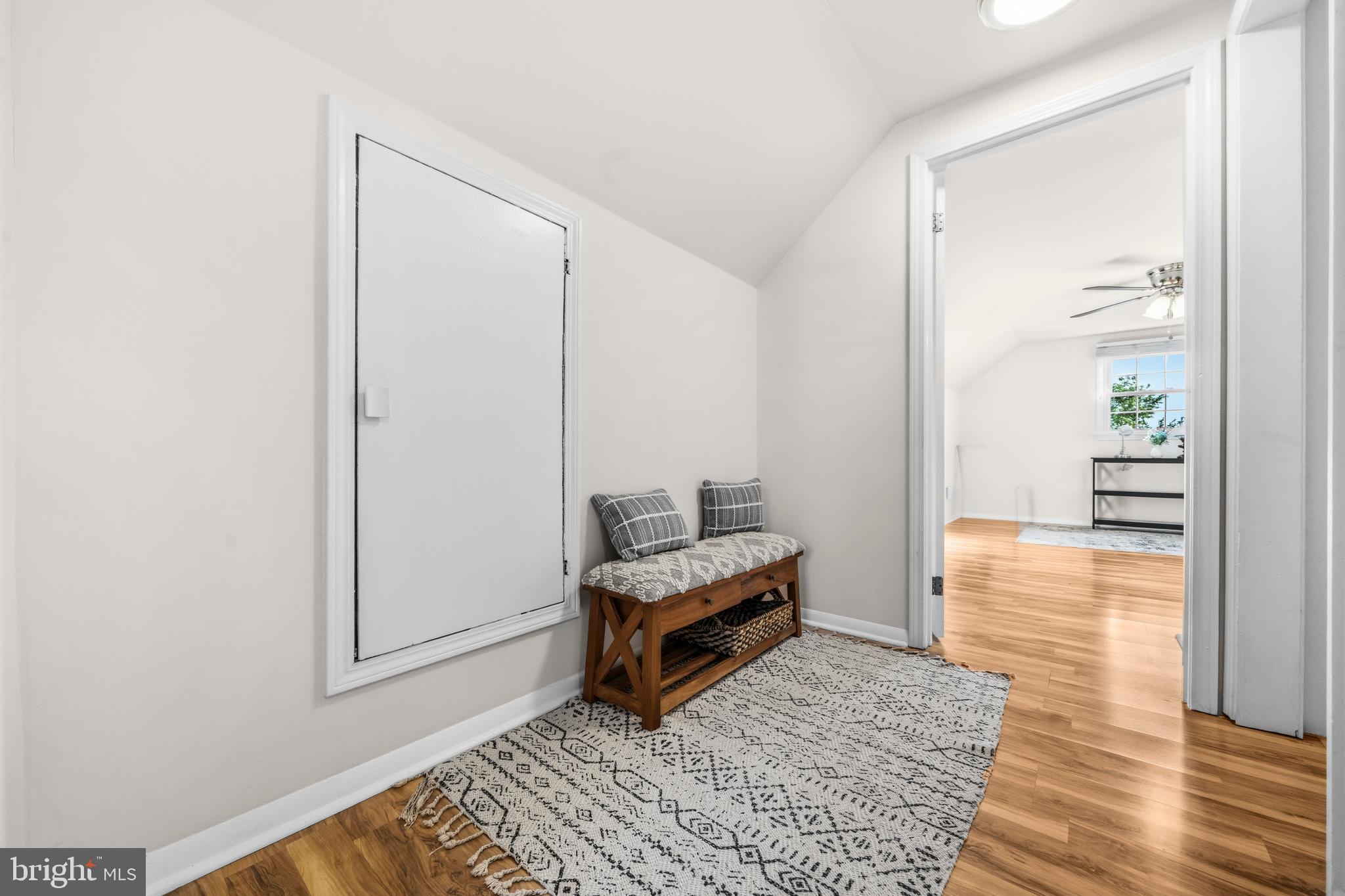 FORESTVILLE CENTER - Residential