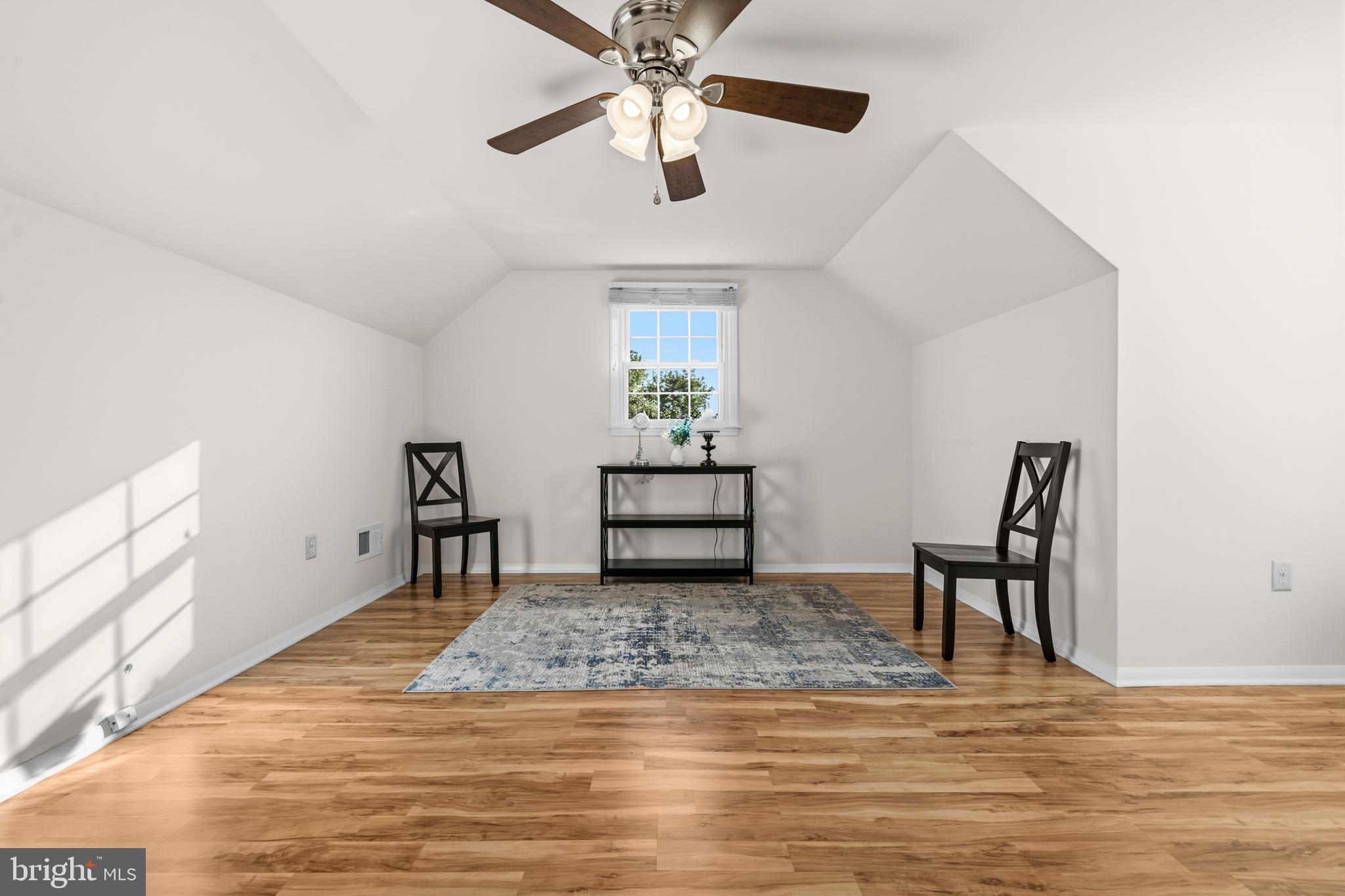 FORESTVILLE CENTER - Residential