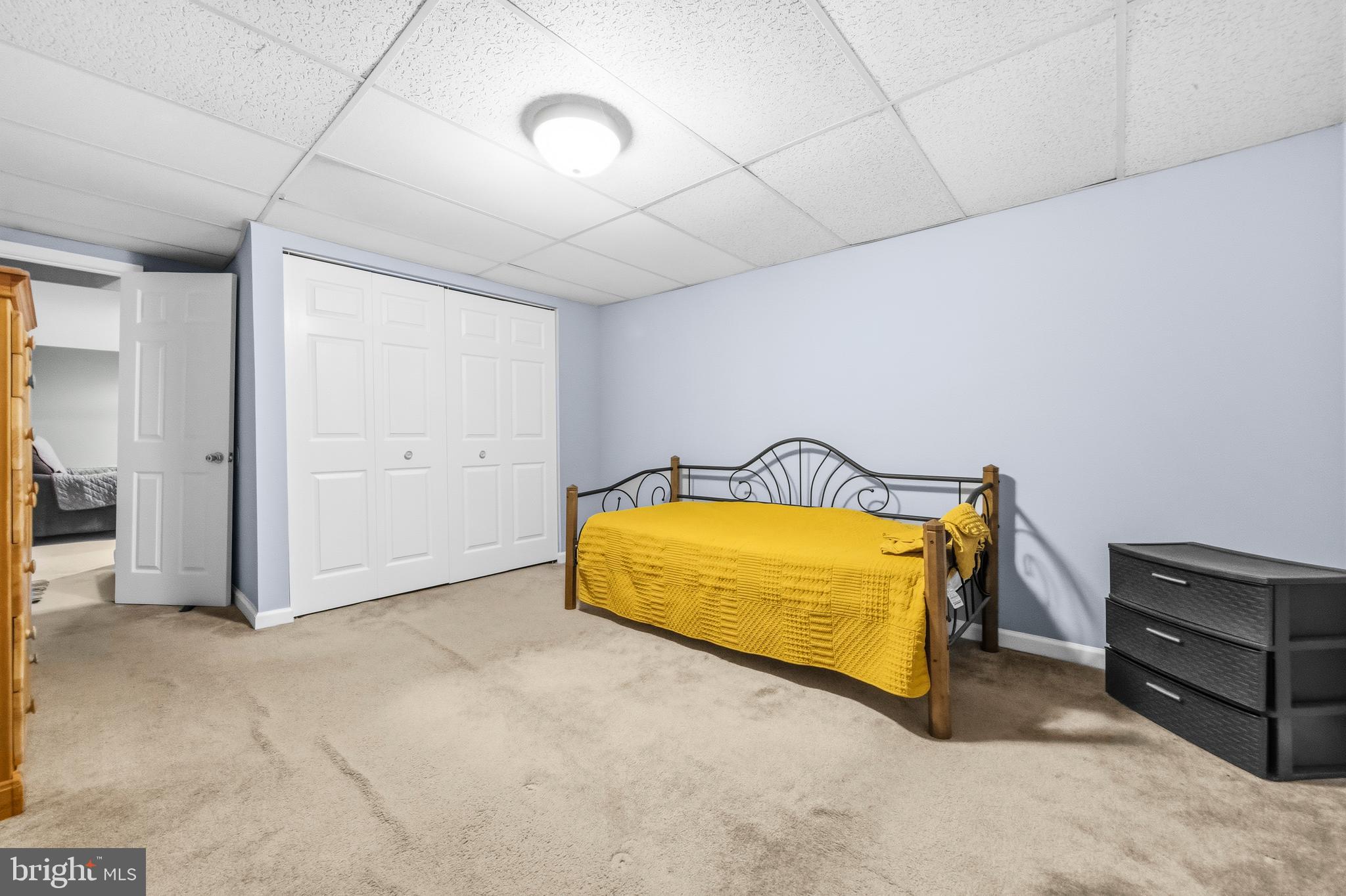 FORESTVILLE CENTER - Residential