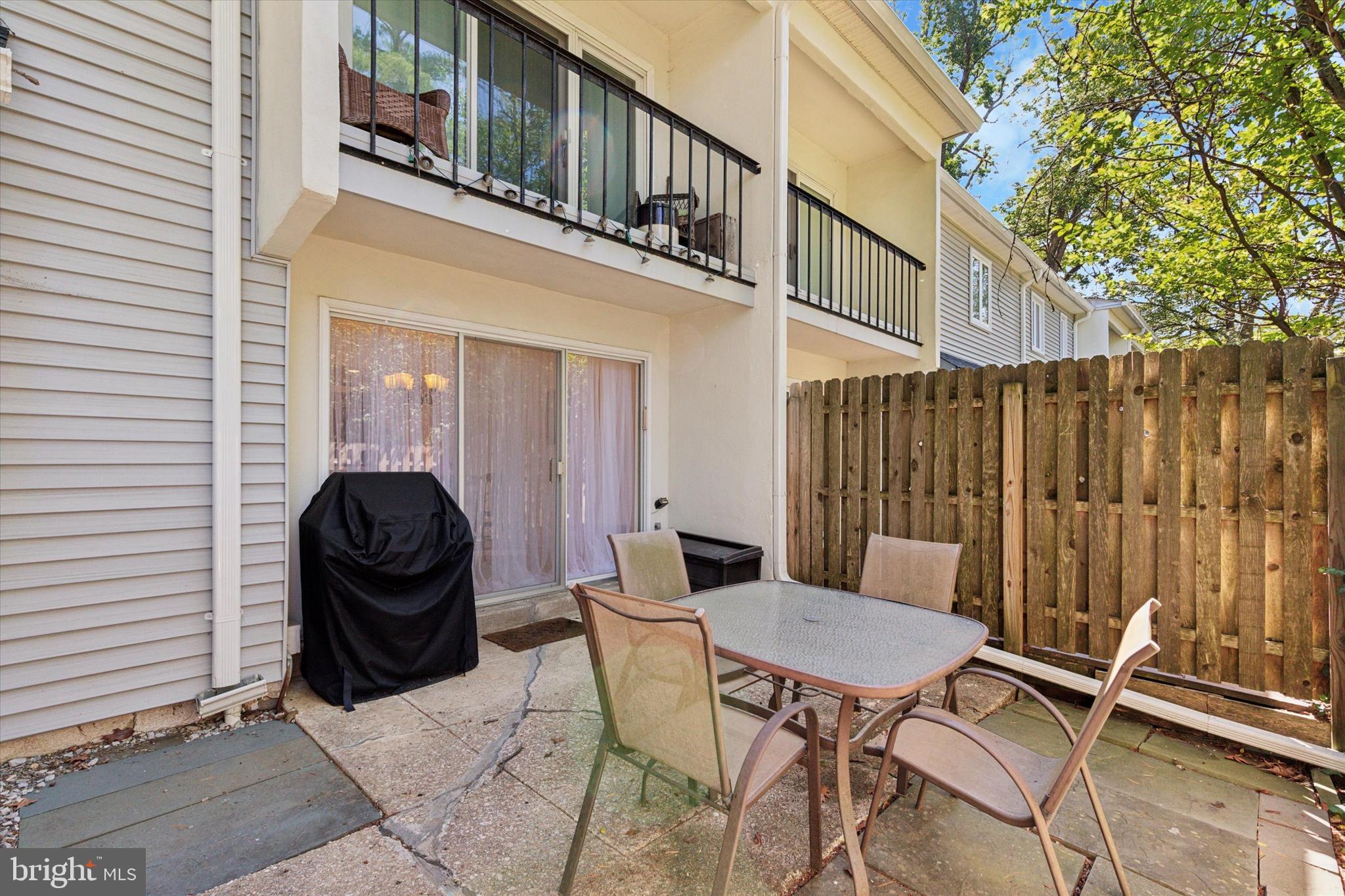 GREENE COUNTRIE VI - Residential