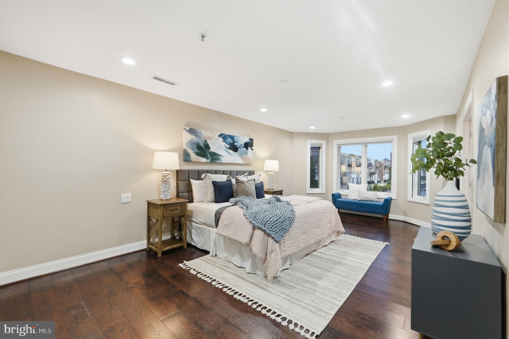 NORTH SHORE - Residential