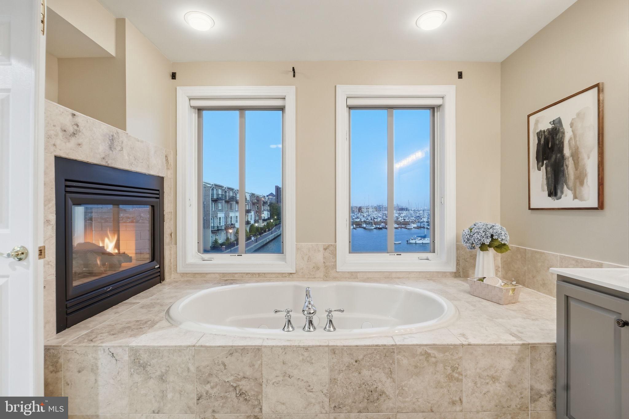 NORTH SHORE - Residential