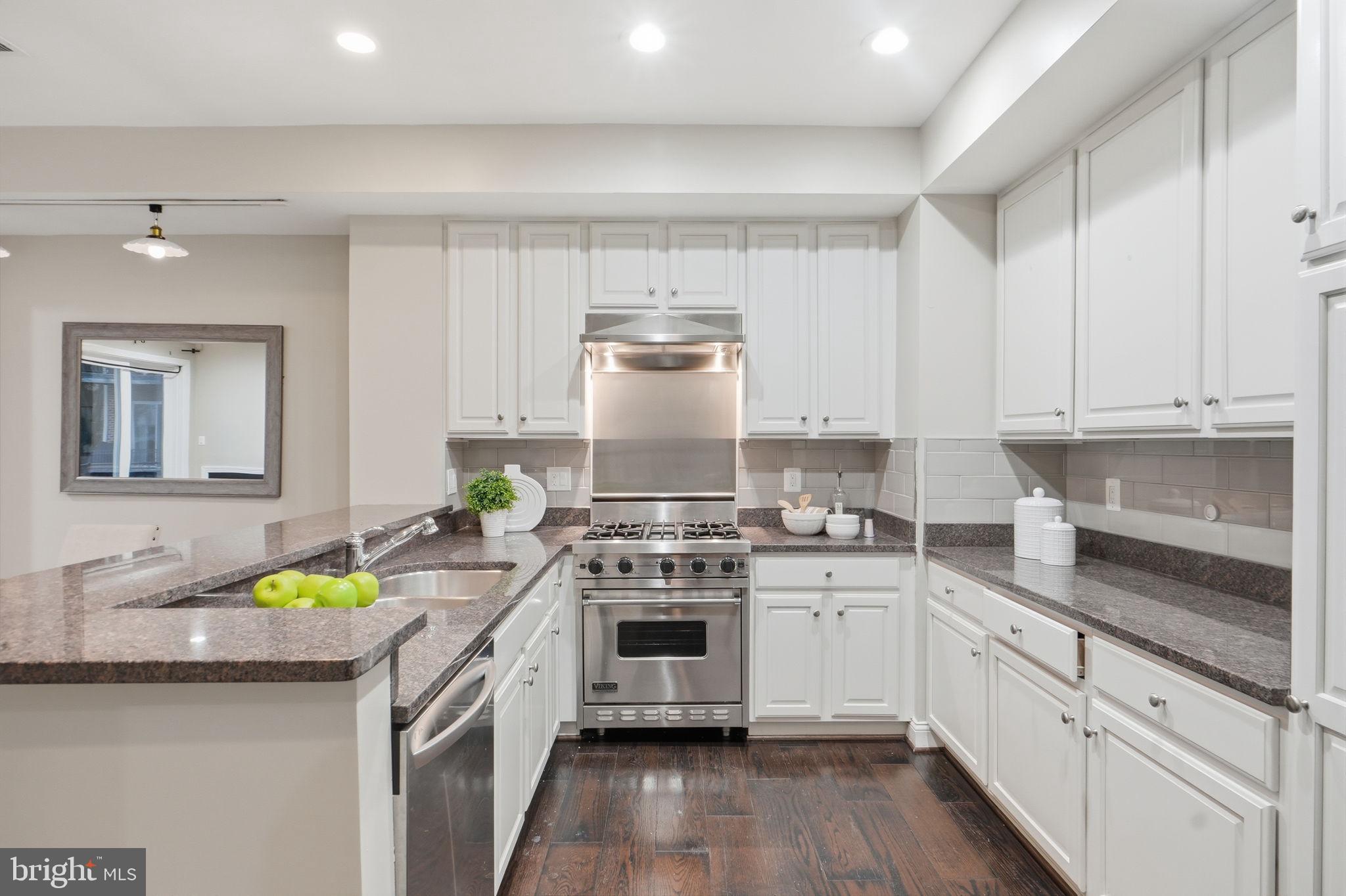 NORTH SHORE - Residential