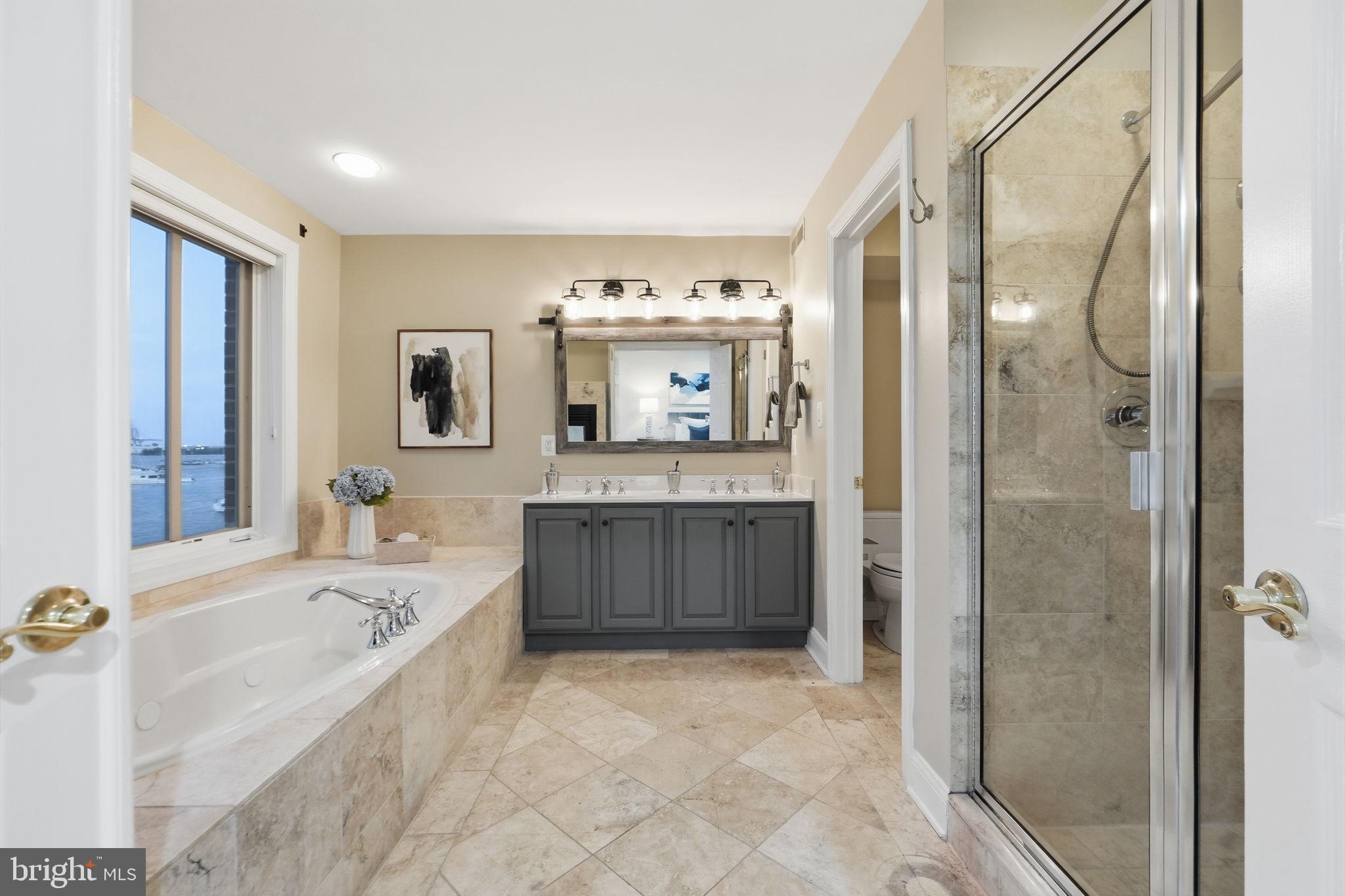 NORTH SHORE - Residential