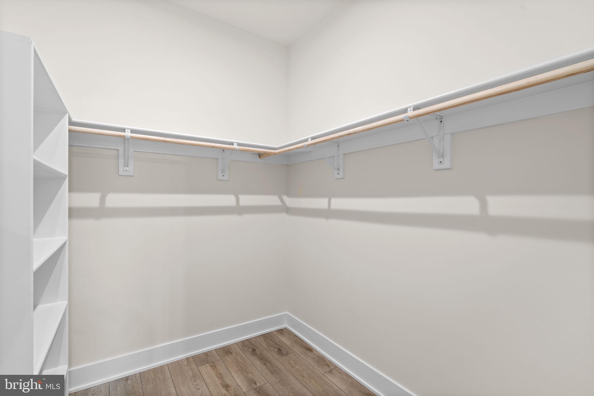 HIATT POINTE AT SNOWDEN BRIDGE - Residential