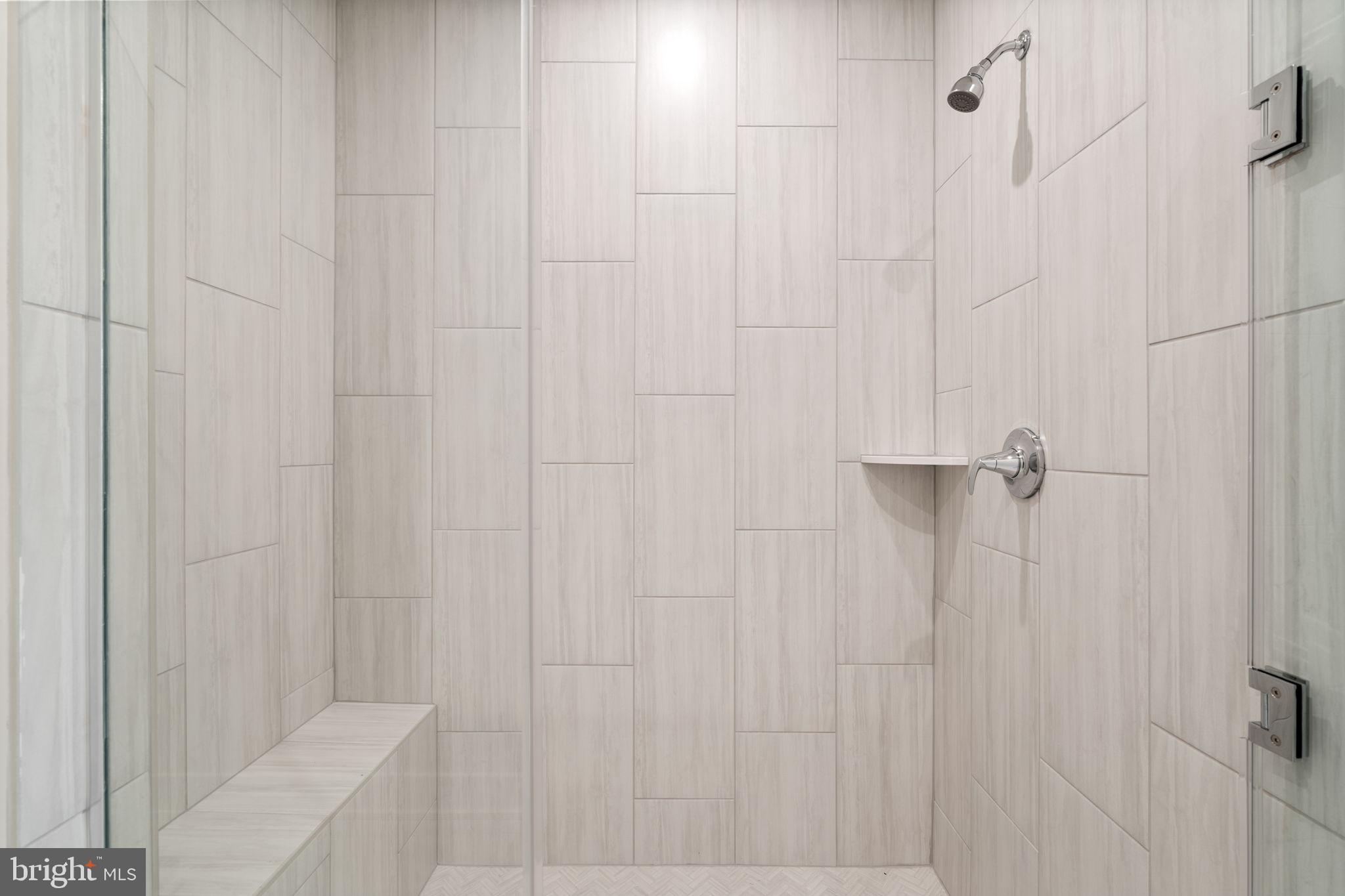 HIATT POINTE AT SNOWDEN BRIDGE - Residential