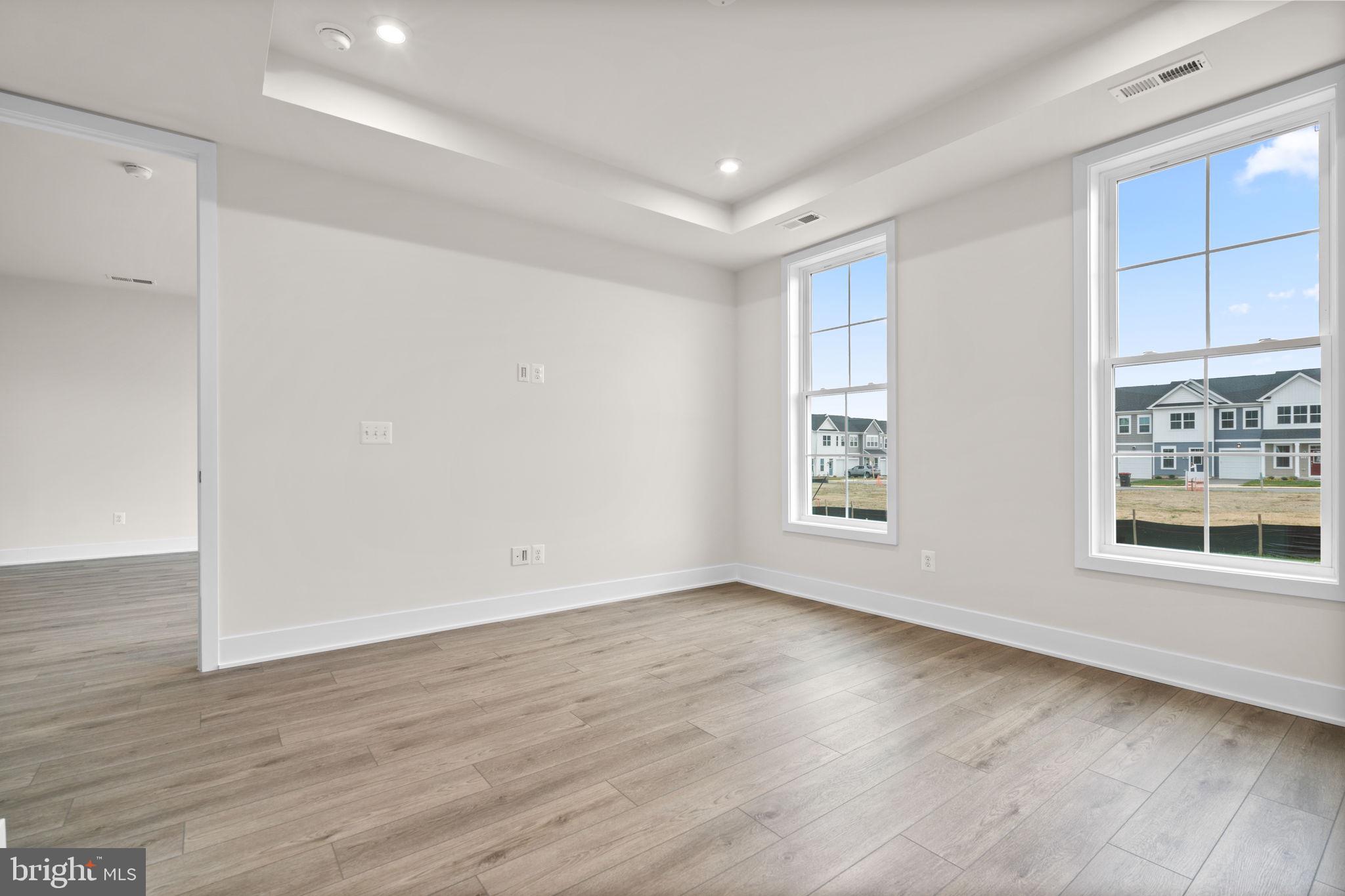 HIATT POINTE AT SNOWDEN BRIDGE - Residential