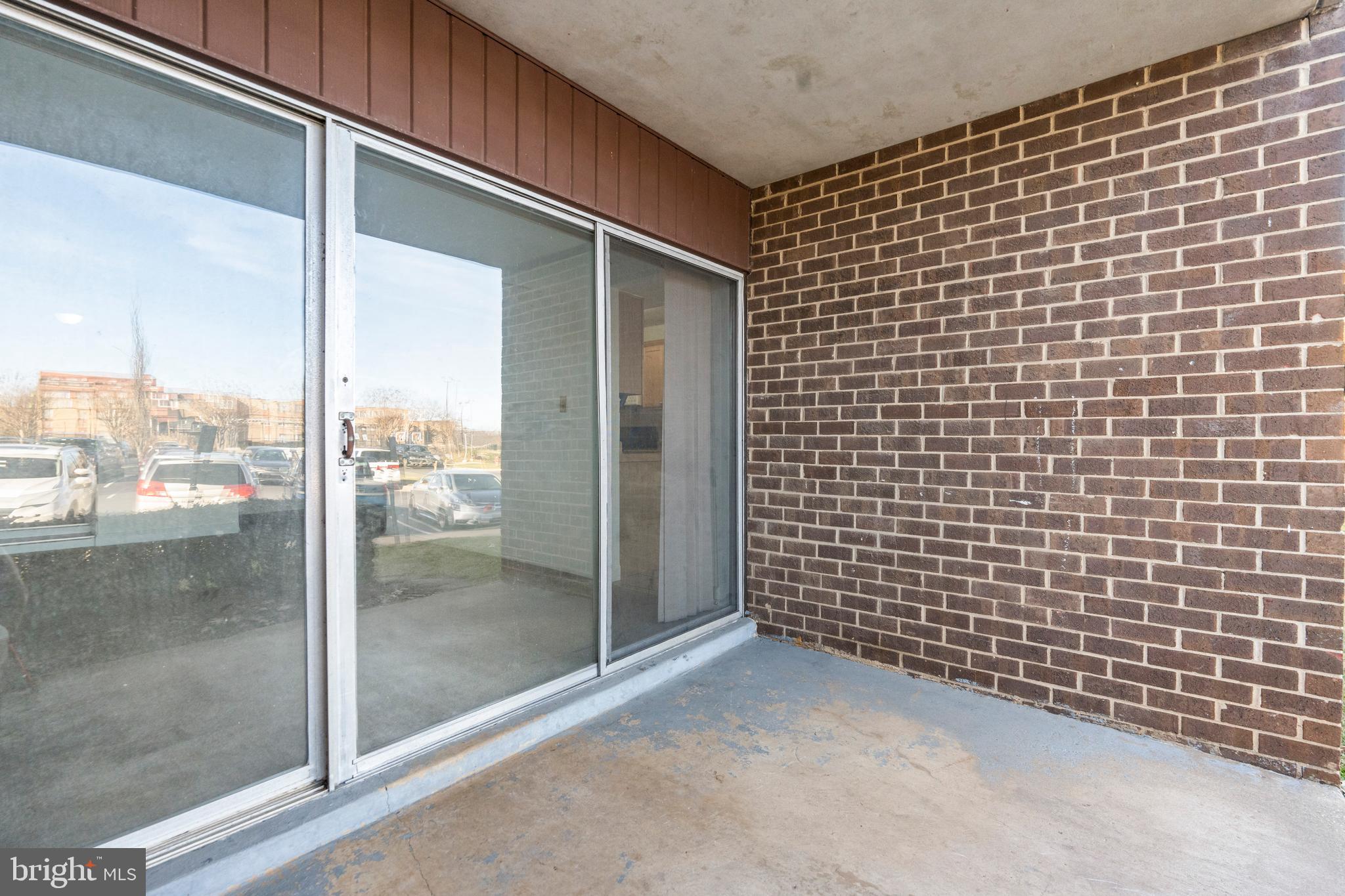 VILLA RIDGE CONDOMINIUM - Residential