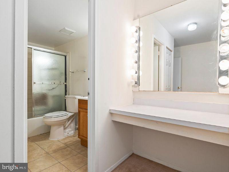 VILLA RIDGE CONDOMINIUM - Residential