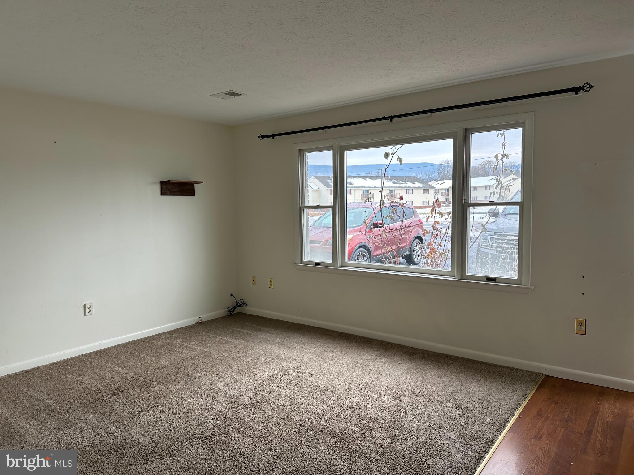 HILLTOP HOMES SUBDIVISION - Residential Lease