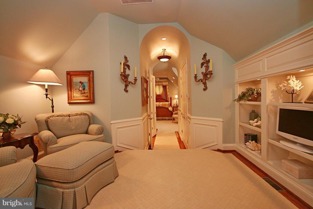 THE RESERVE - Residential