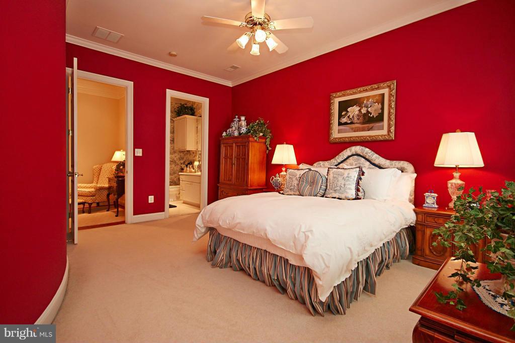 THE RESERVE - Residential