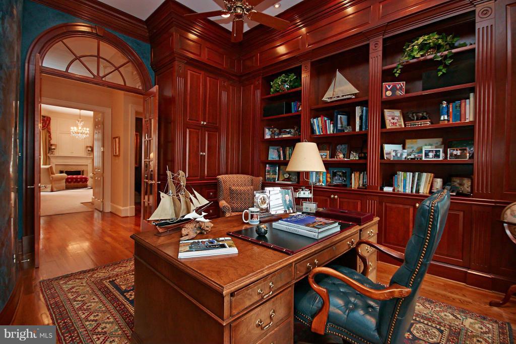 THE RESERVE - Residential