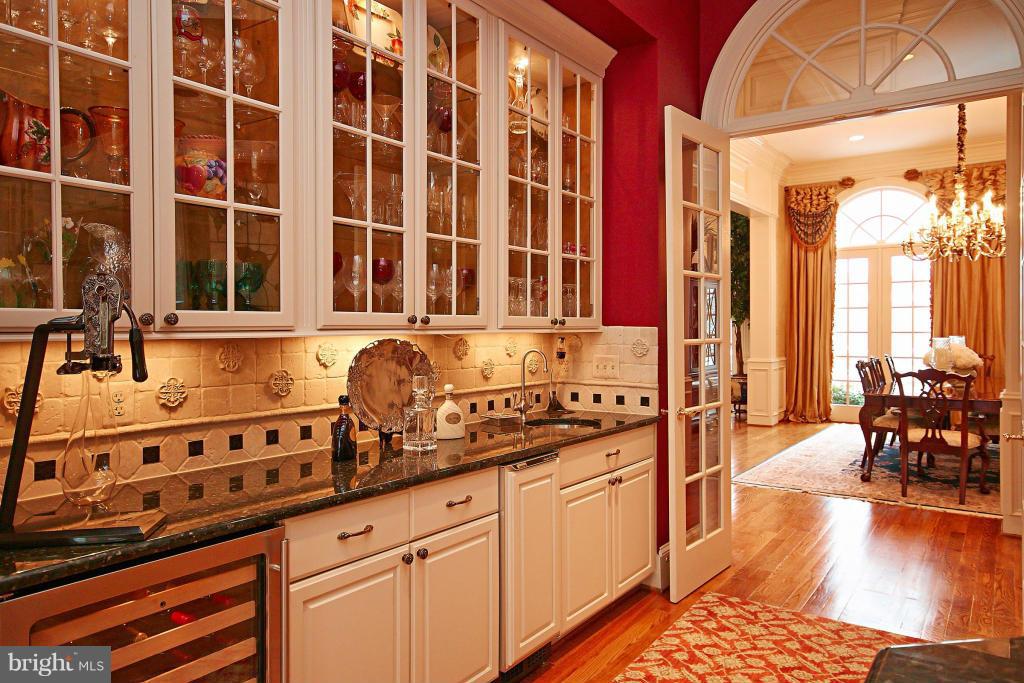 THE RESERVE - Residential