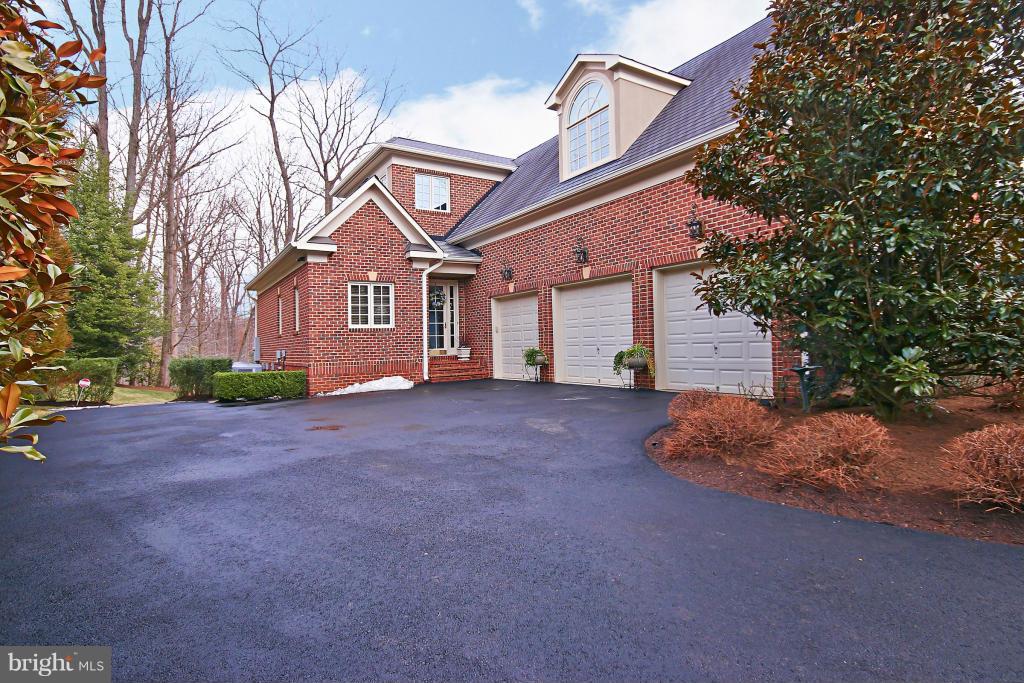 THE RESERVE - Residential