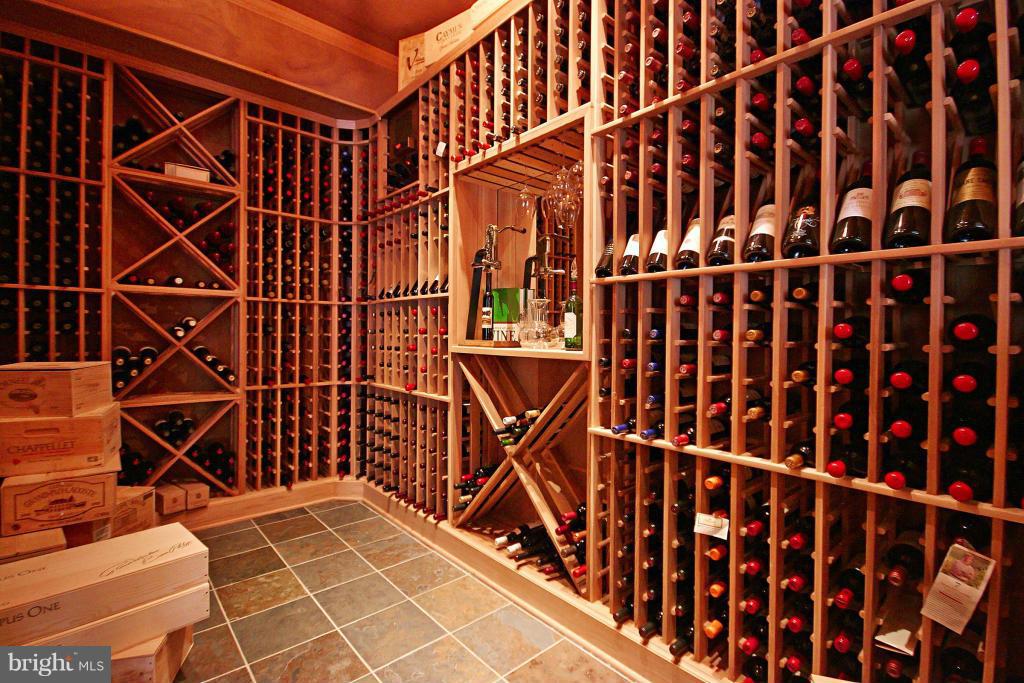 THE RESERVE - Residential